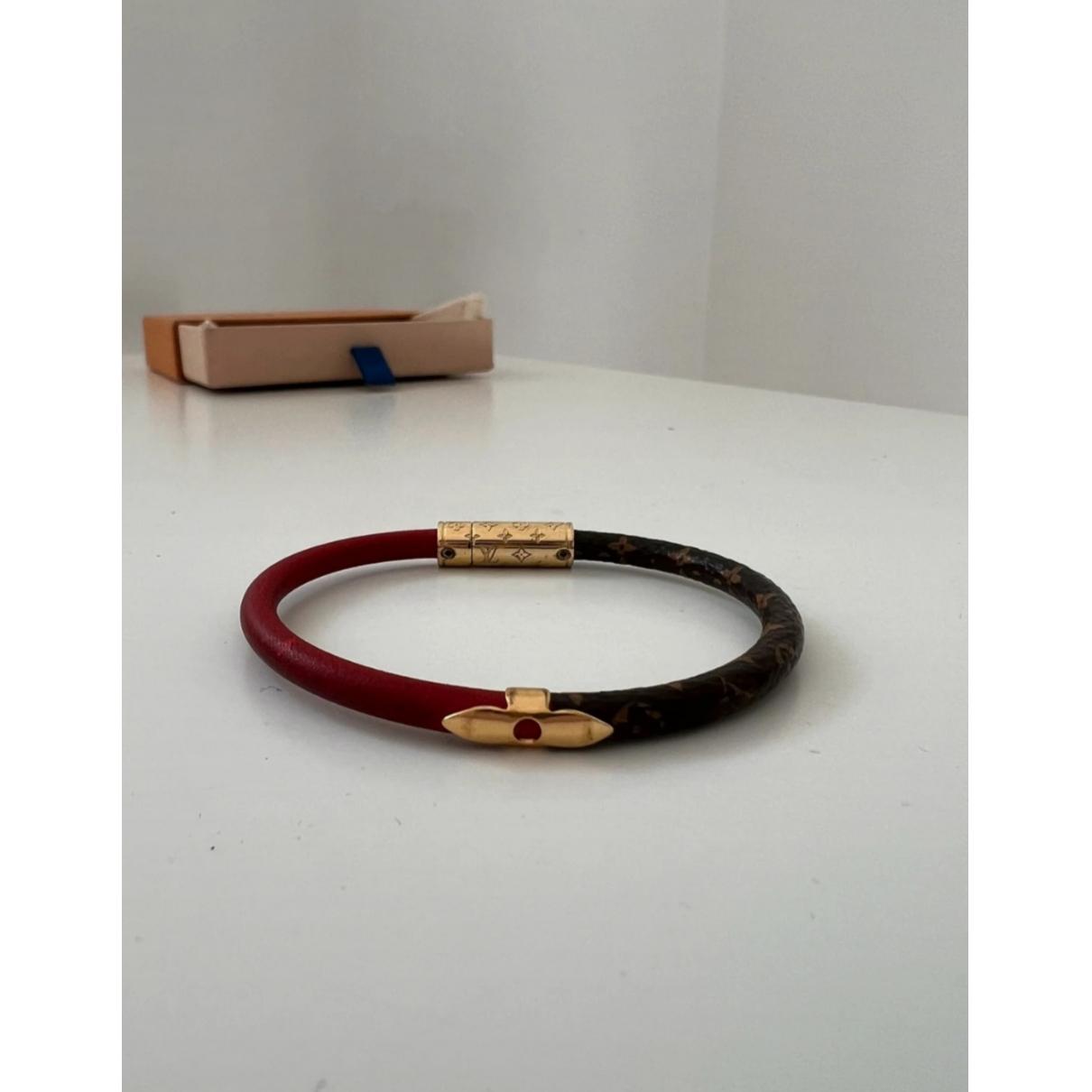 Daily confidential patent leather bracelet Louis Vuitton