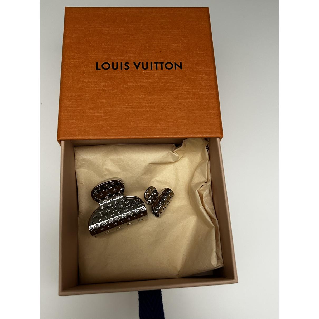Nanogram hair accessory Louis Vuitton Silver in Steel - 34999521