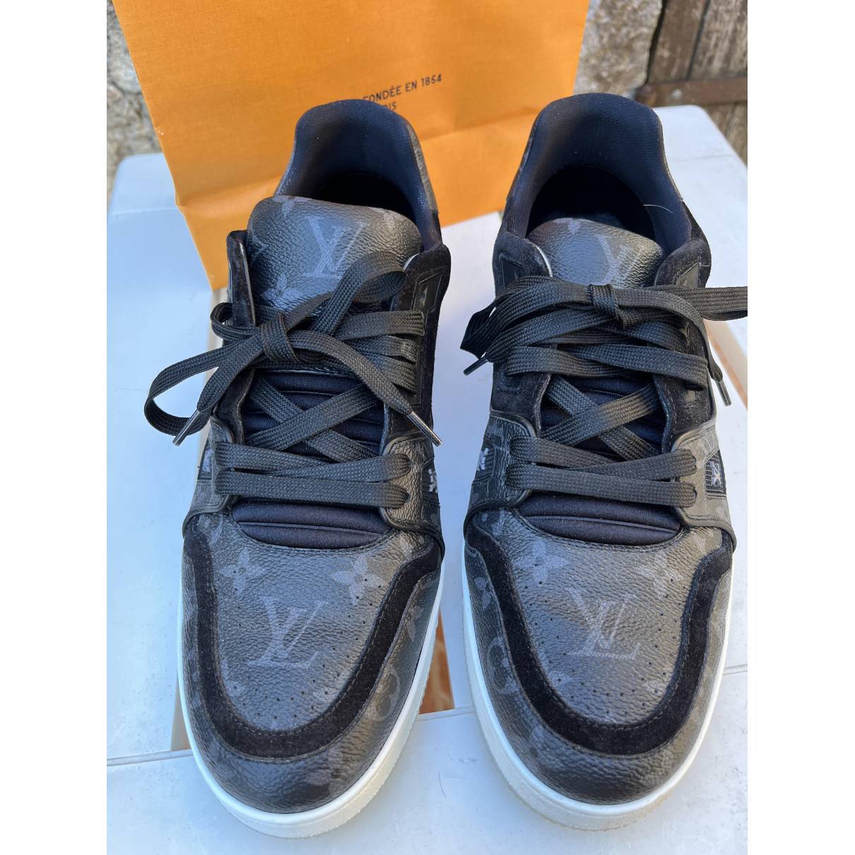 Run away cloth low trainers Louis Vuitton Anthracite size 8 UK in Fabric -  20251398
