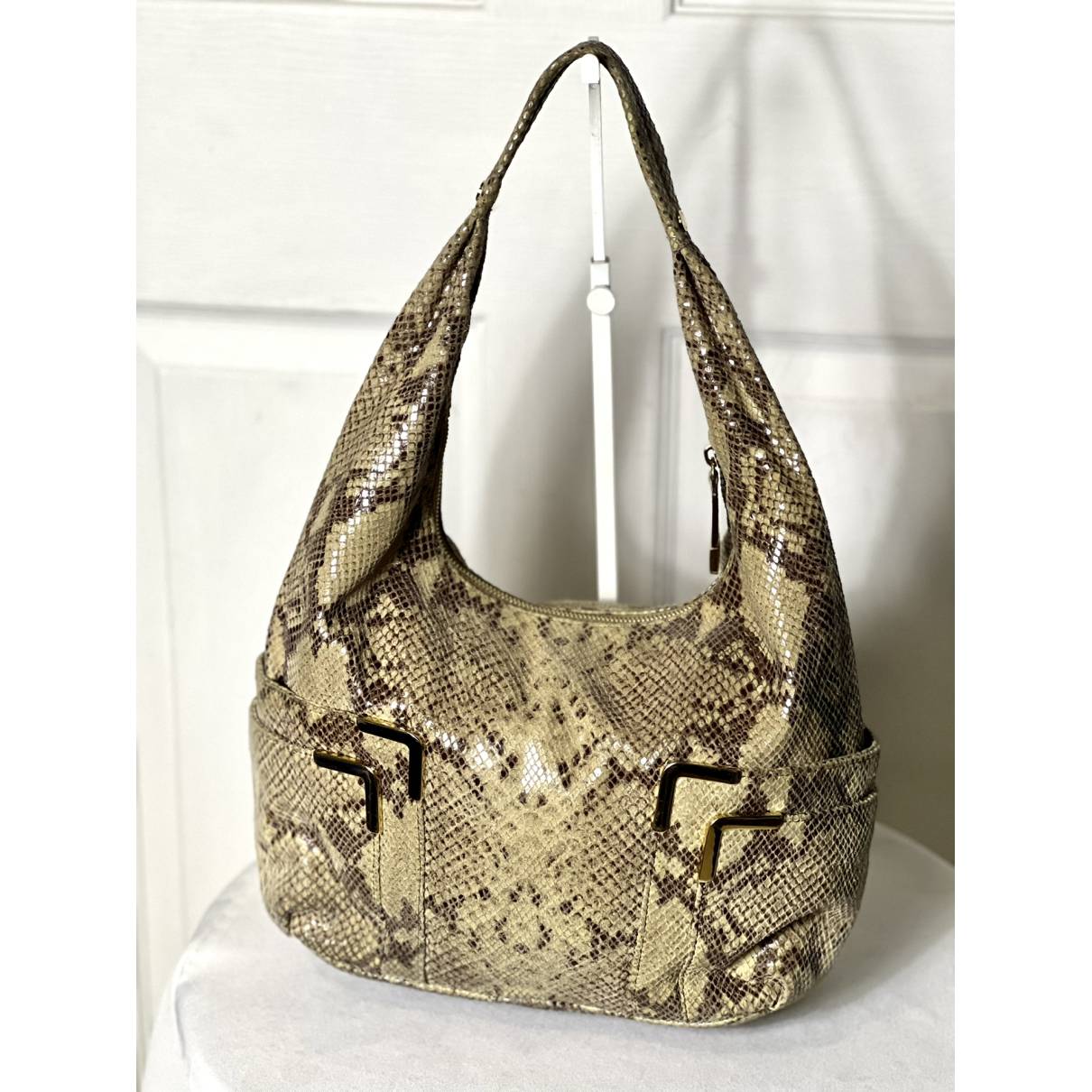 Michael Kors - Authenticated Handbag - Python Beige Snakeskin for Women, Very Good Condition