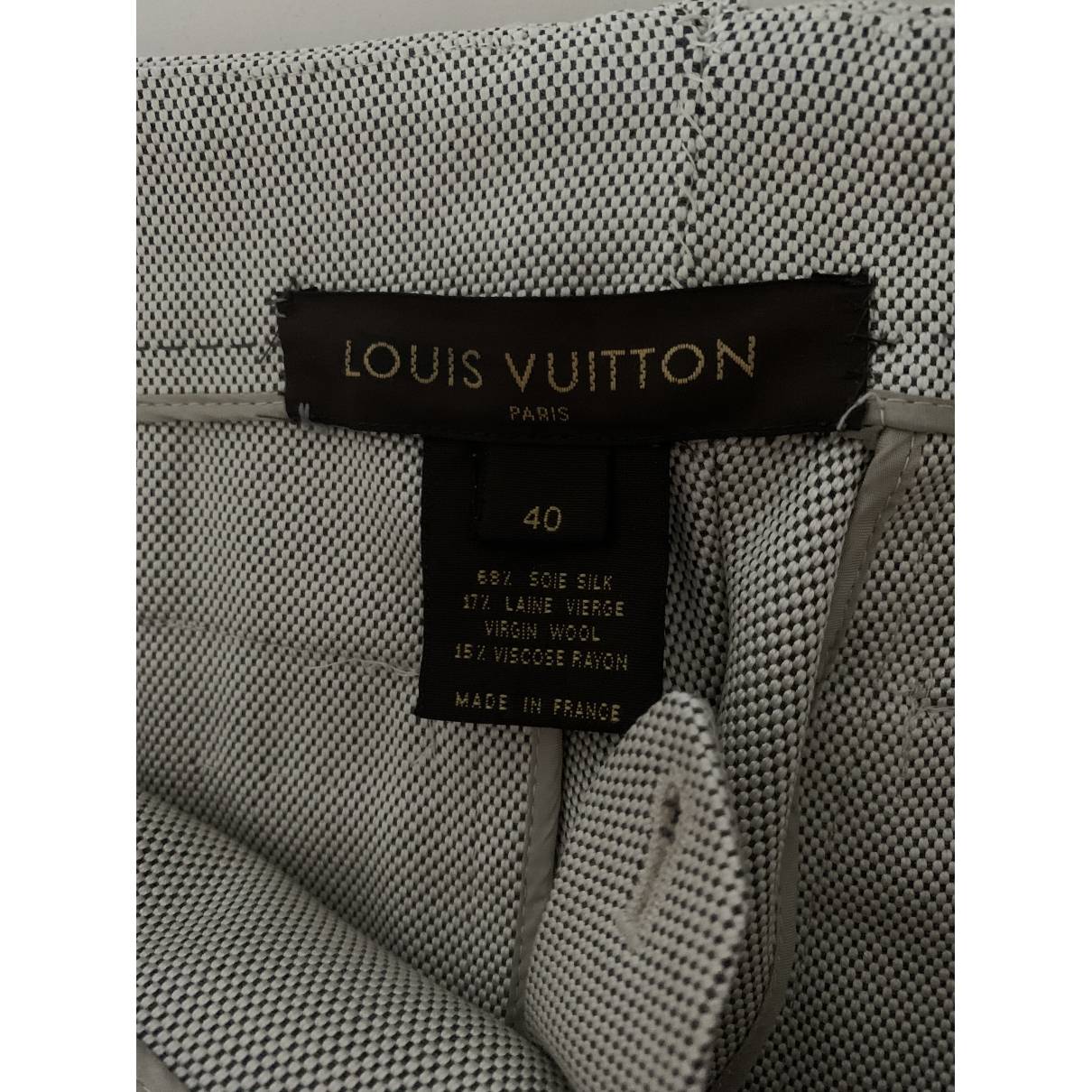 Silk straight pants Louis Vuitton Beige size 40 FR in Silk - 16176250