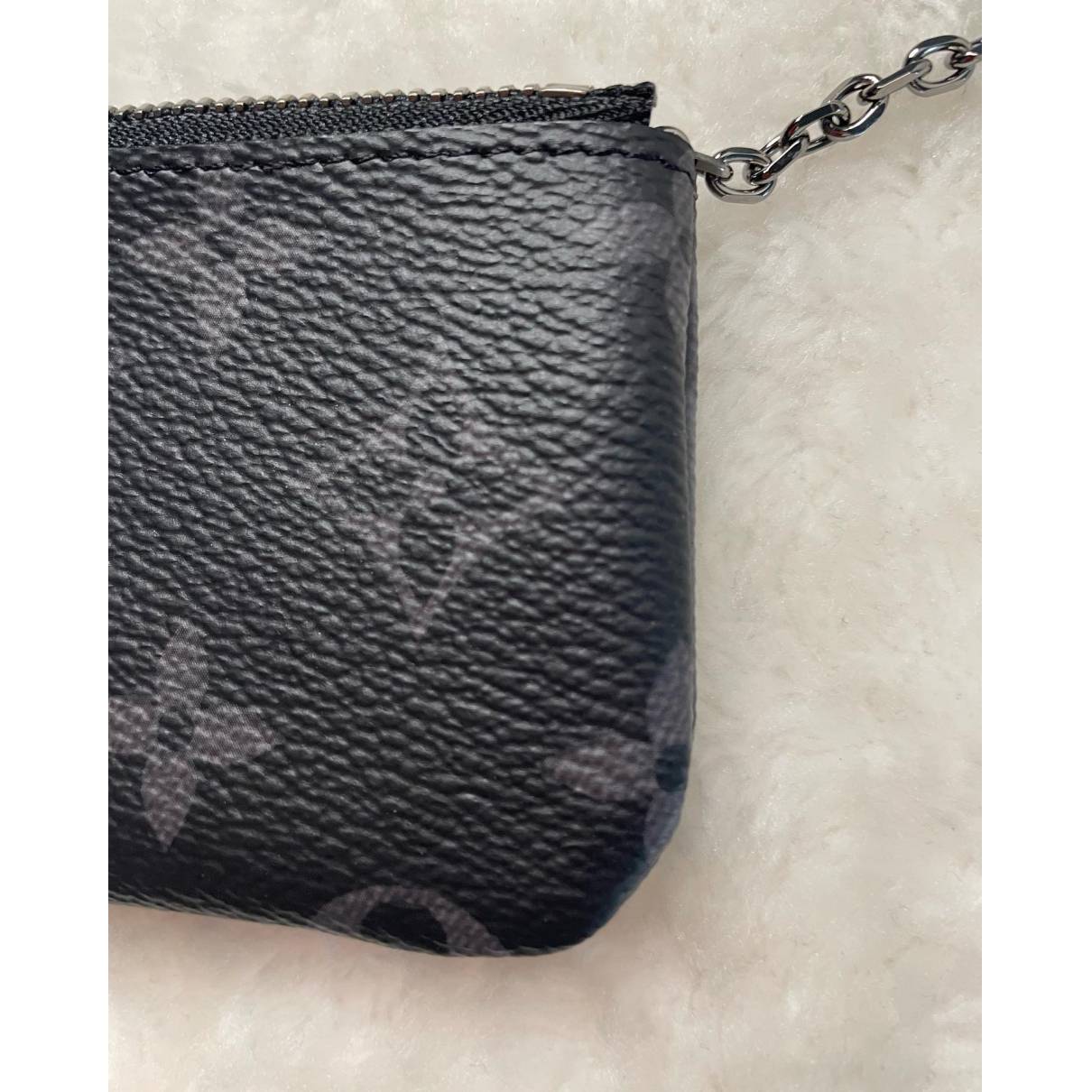 Key pouch cloth small bag Louis Vuitton Black in Cloth - 29831693