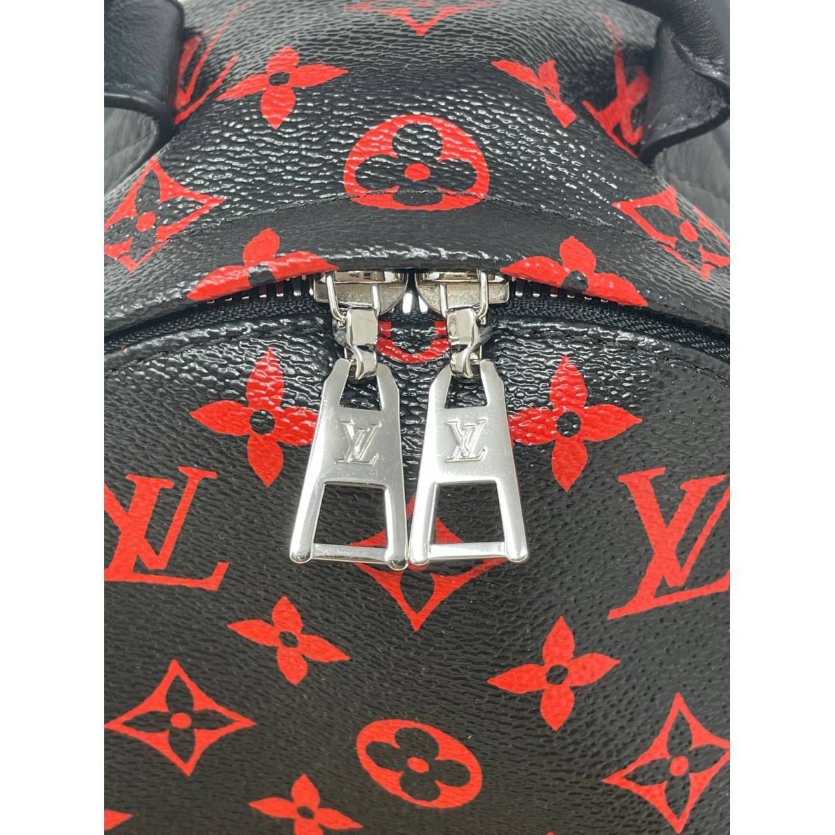 black and red lv bag