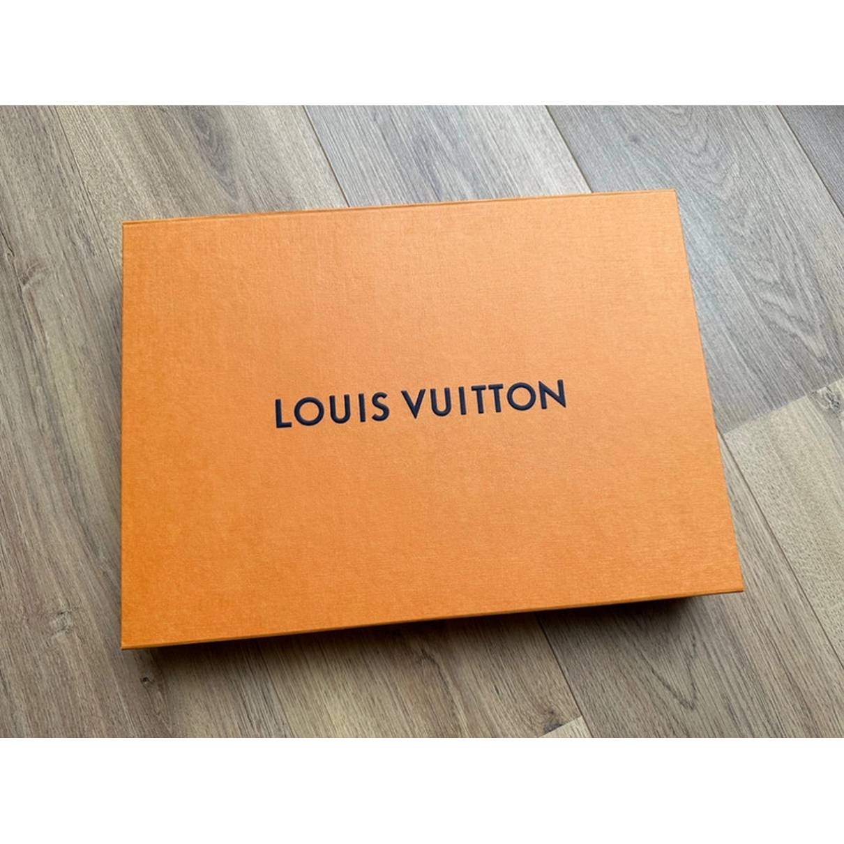 T-shirt Louis Vuitton Black size L International in Cotton - 33286792
