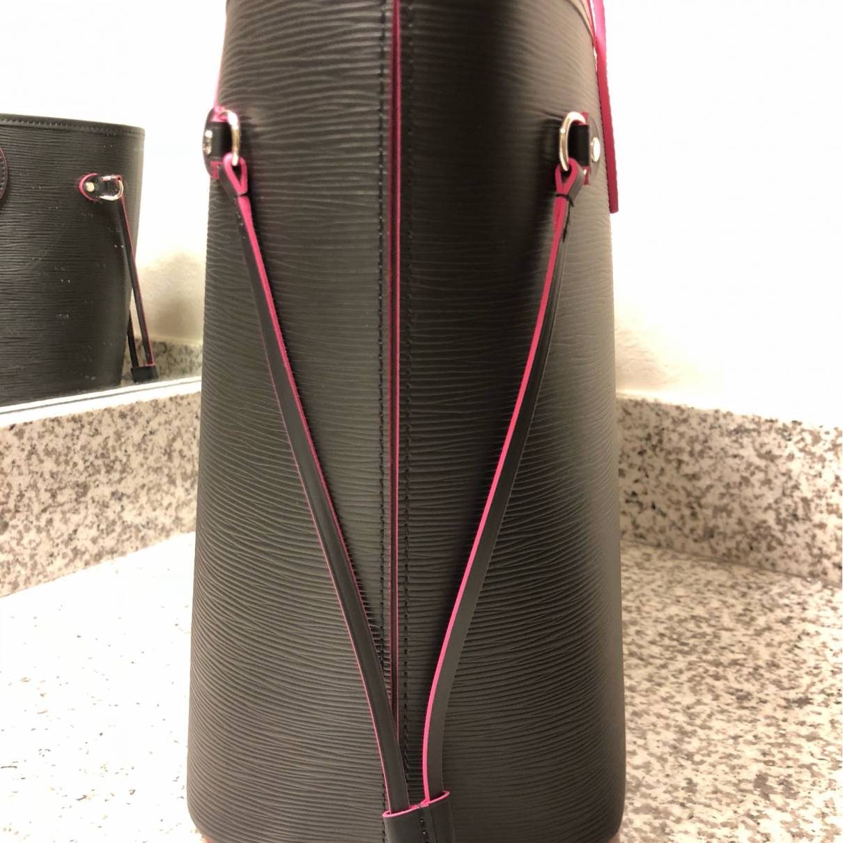 vuitton bag black pink