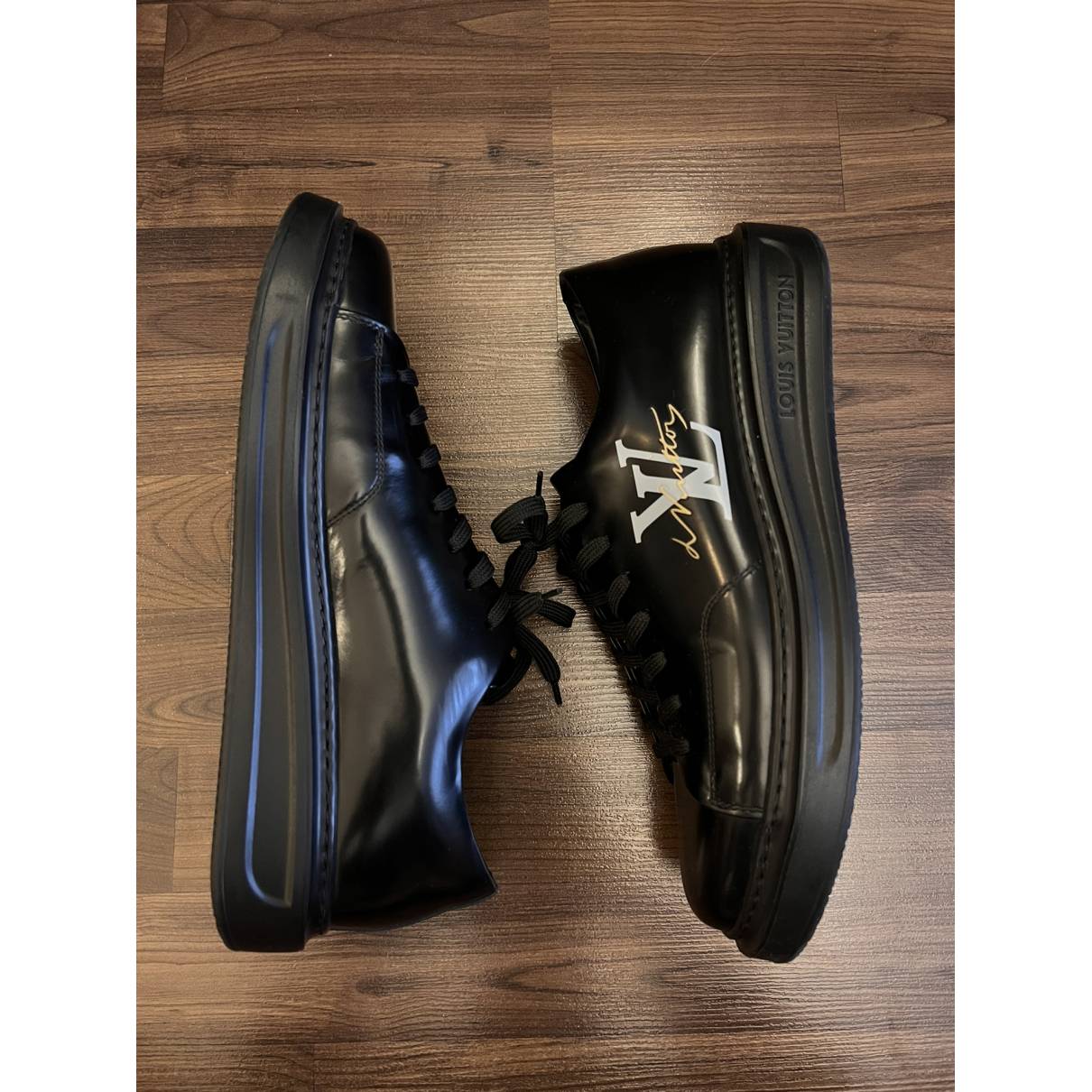 Louis Vuitton - Authenticated Beverly Hills Trainer - Leather Black Plain For Man, Very Good condition