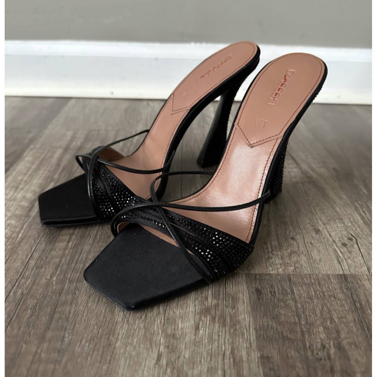 Leather heels D'Accori