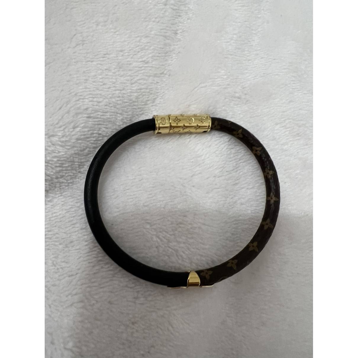Daily confidential leather bracelet Louis Vuitton Black in Leather