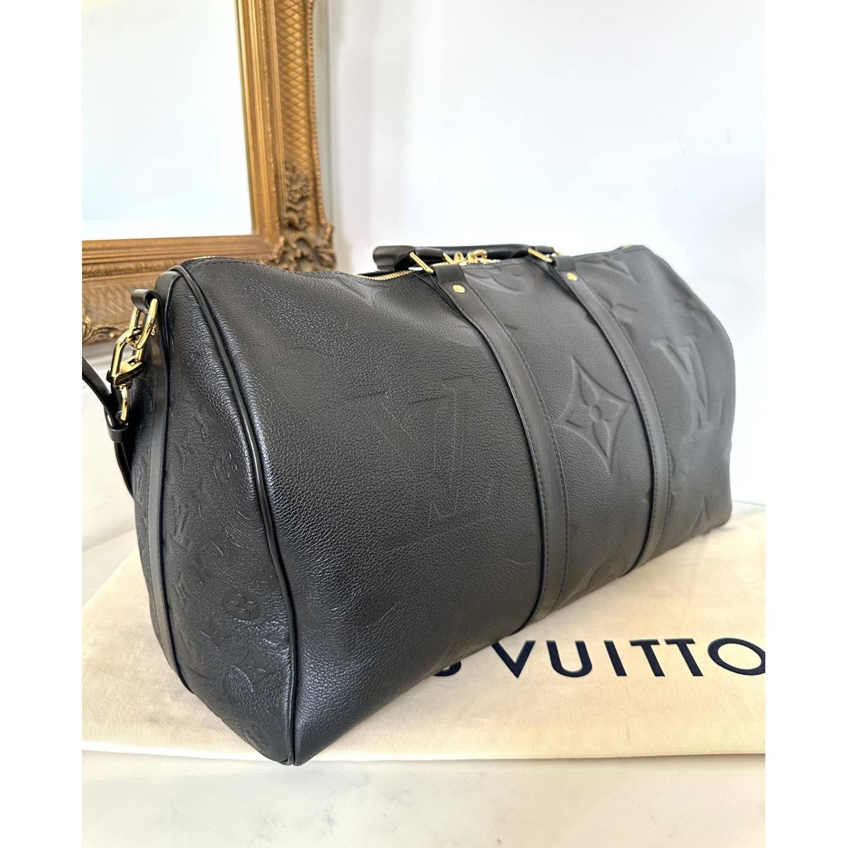 Keepall leather travel bag Louis Vuitton Black in Leather - 35081336