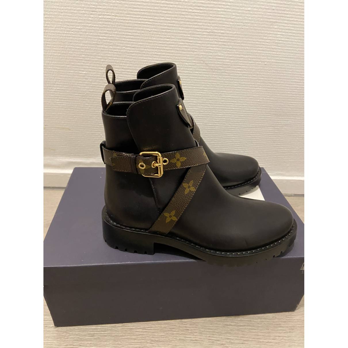vuitton ankle boots outfit