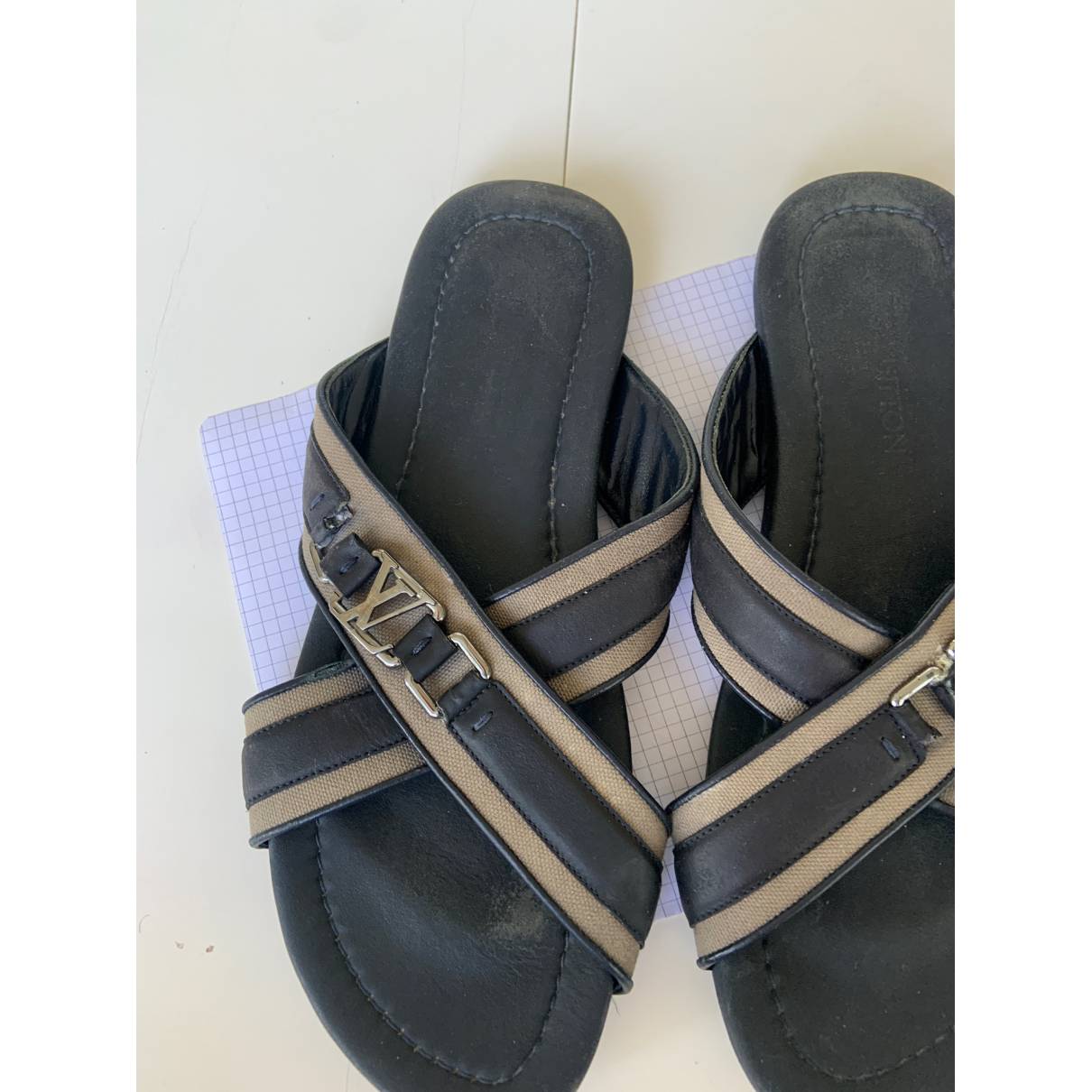 Leather sandals Louis Vuitton Black size 42 IT in Leather - 35877844