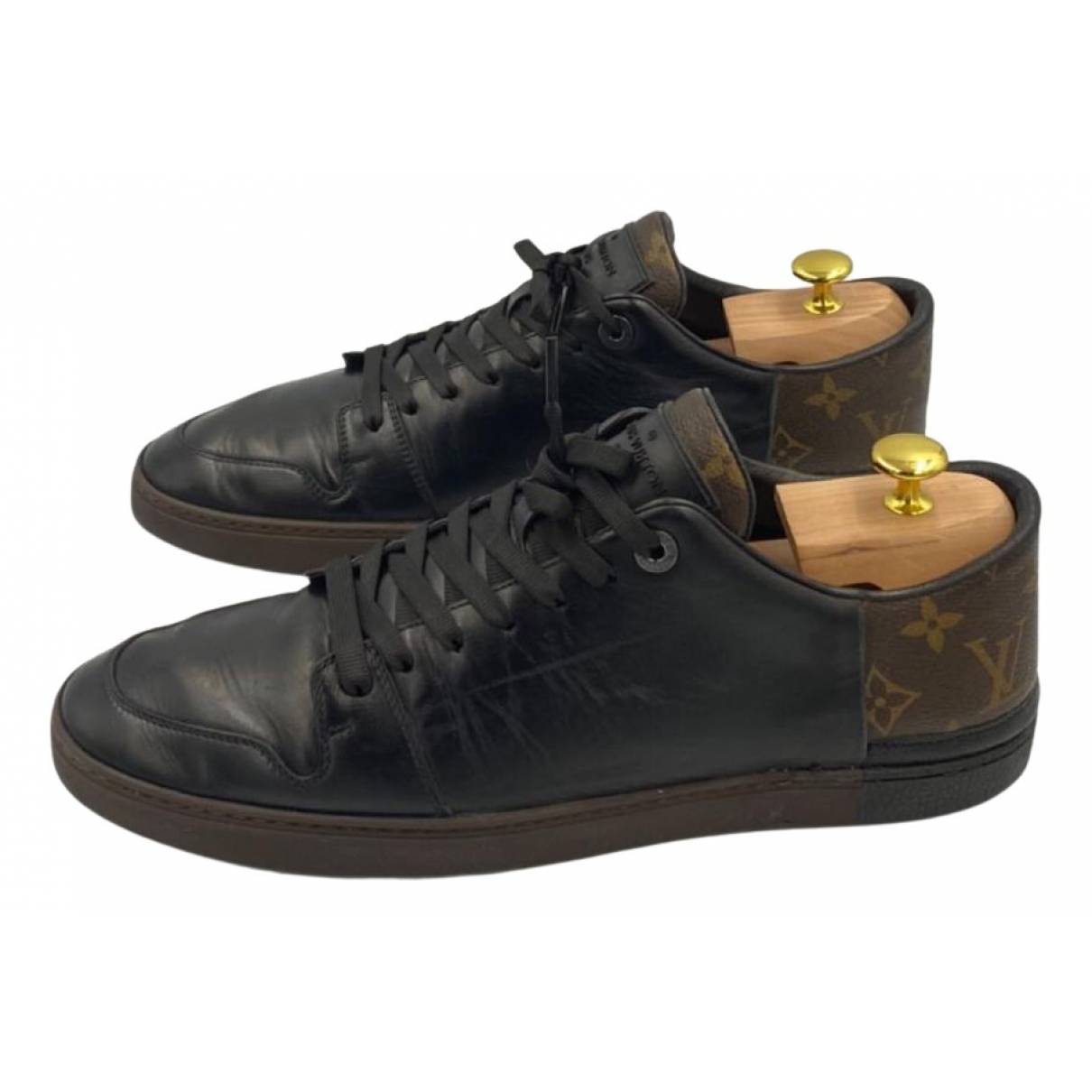 Leather trainers Louis Vuitton Black size 8.5 UK in Leather - 22353373