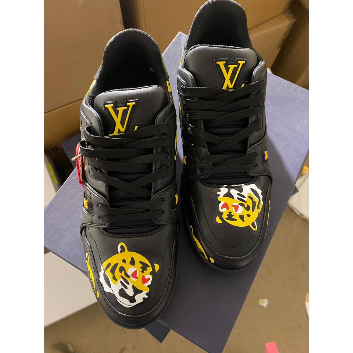 louis vuitton lv trainer leather low trainers