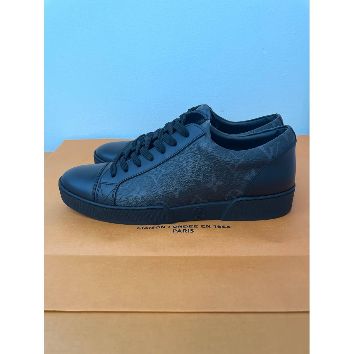 Match up leather low trainers Louis Vuitton Black size 6 UK in Leather -  33996861