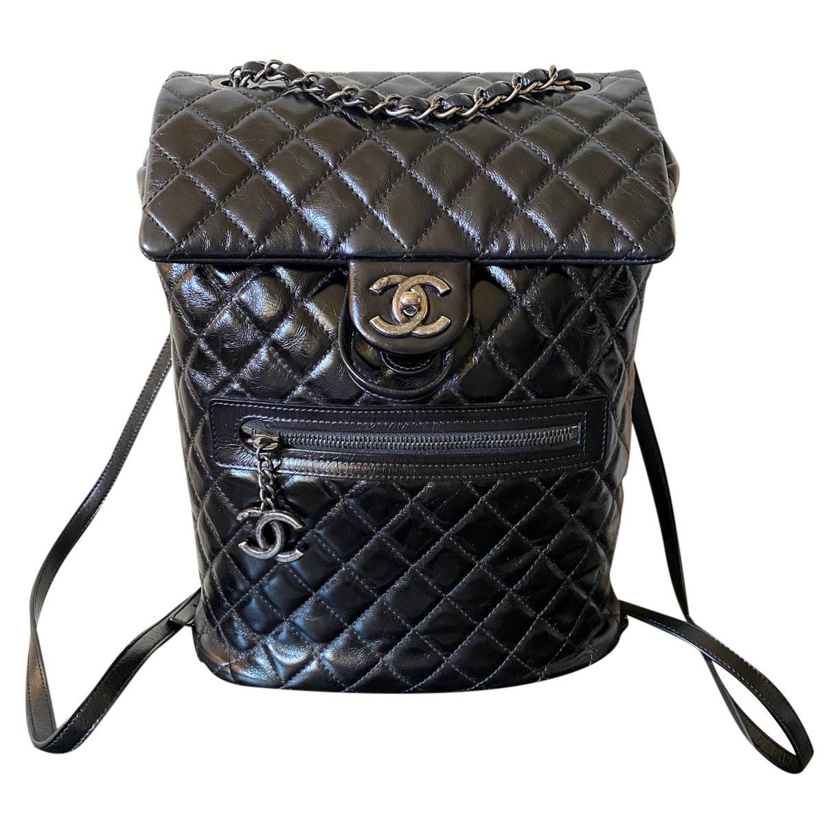 Mountain leather backpack Chanel Black in Leather - 20787782