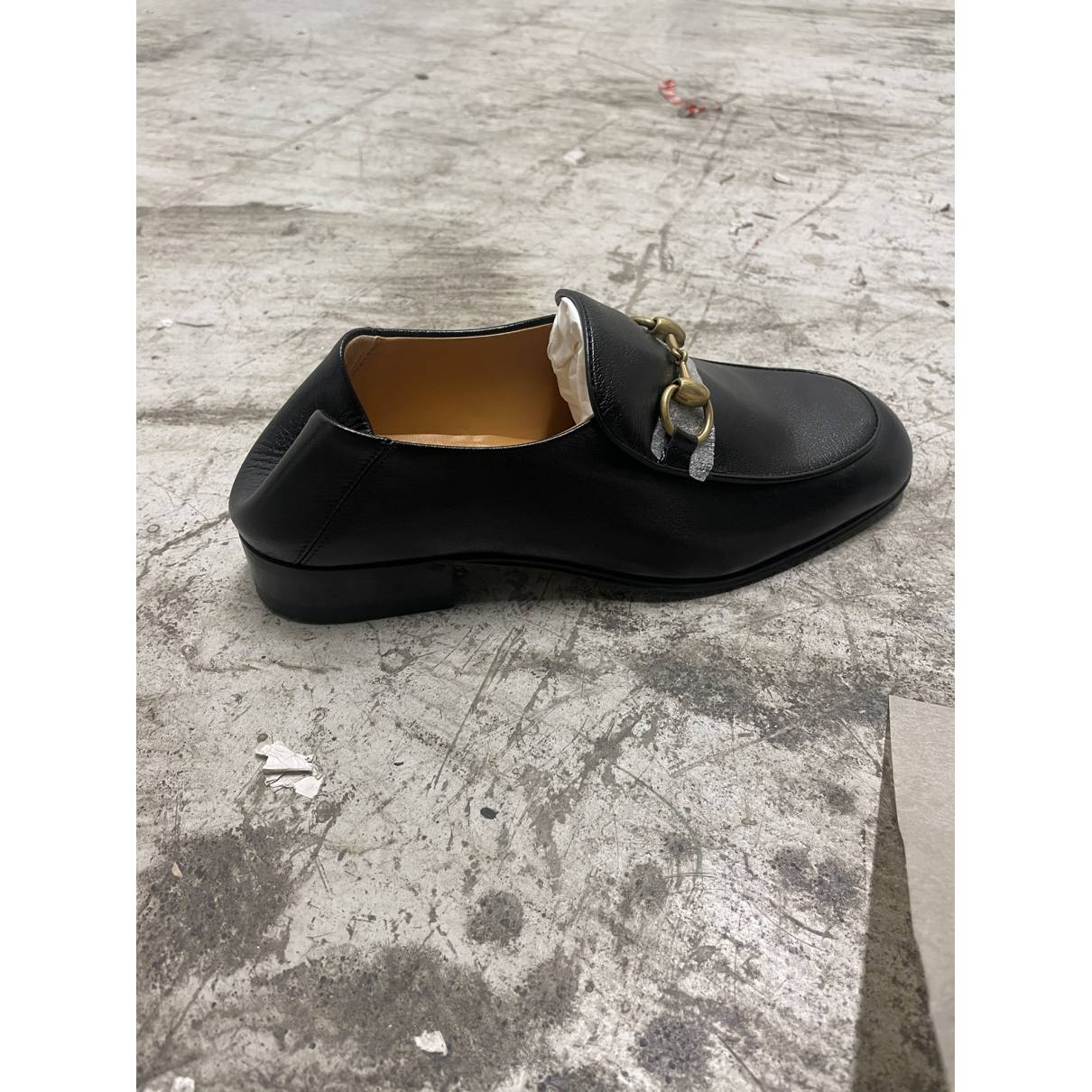 Buy Gucci Sylvie leather flats online