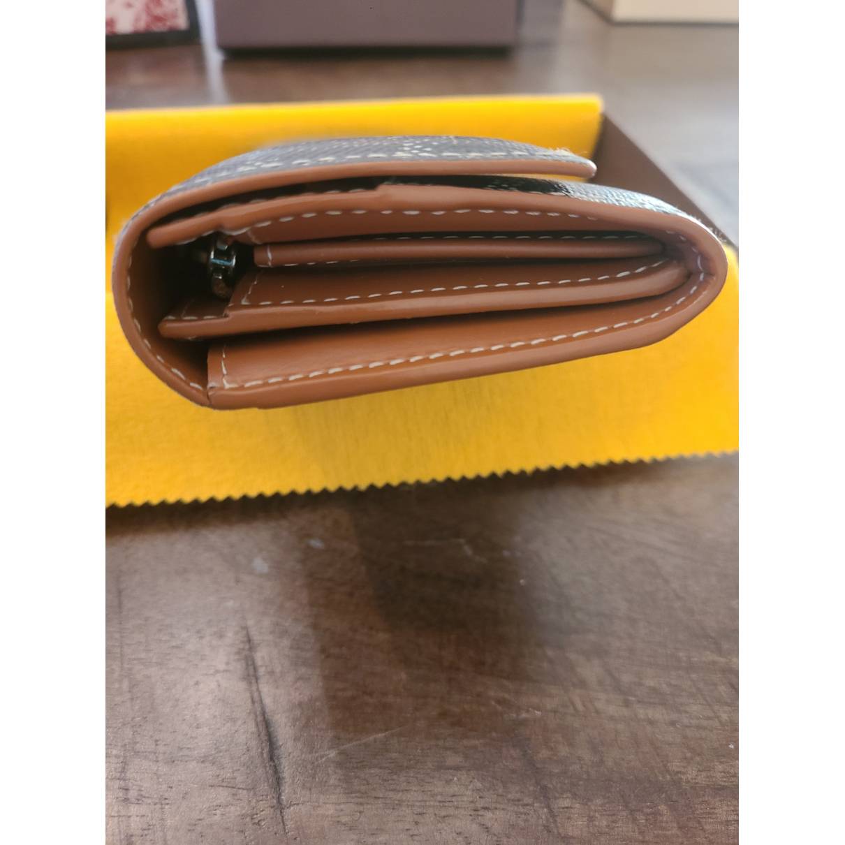 varenne wallet price