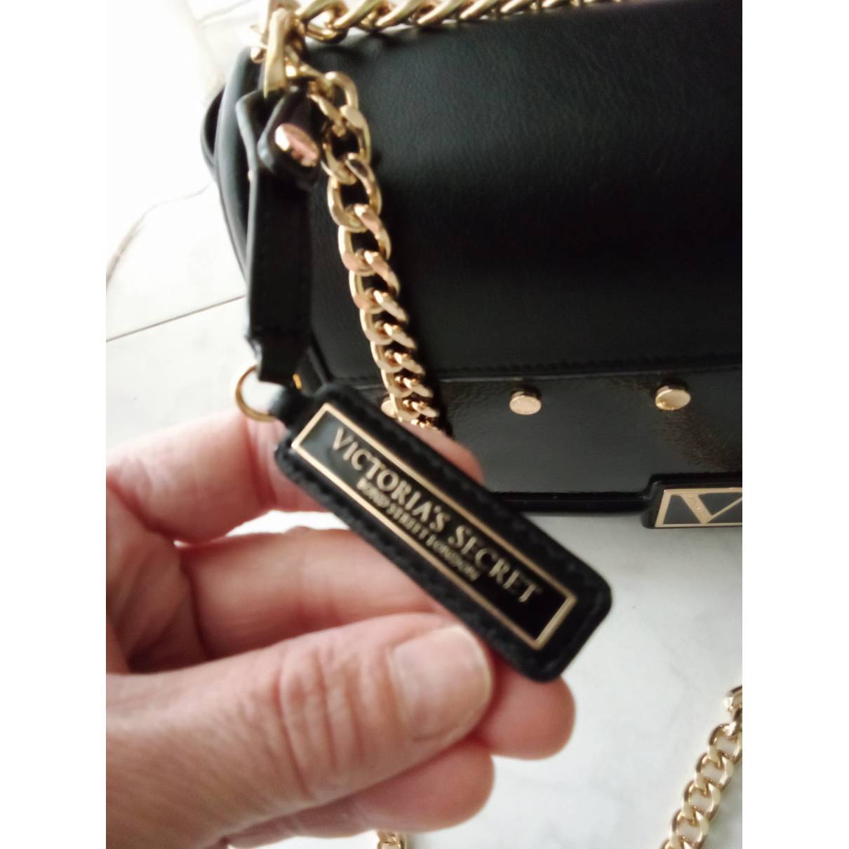 Leather handbag VICTORIA'S SECRET Black in Leather - 33500140