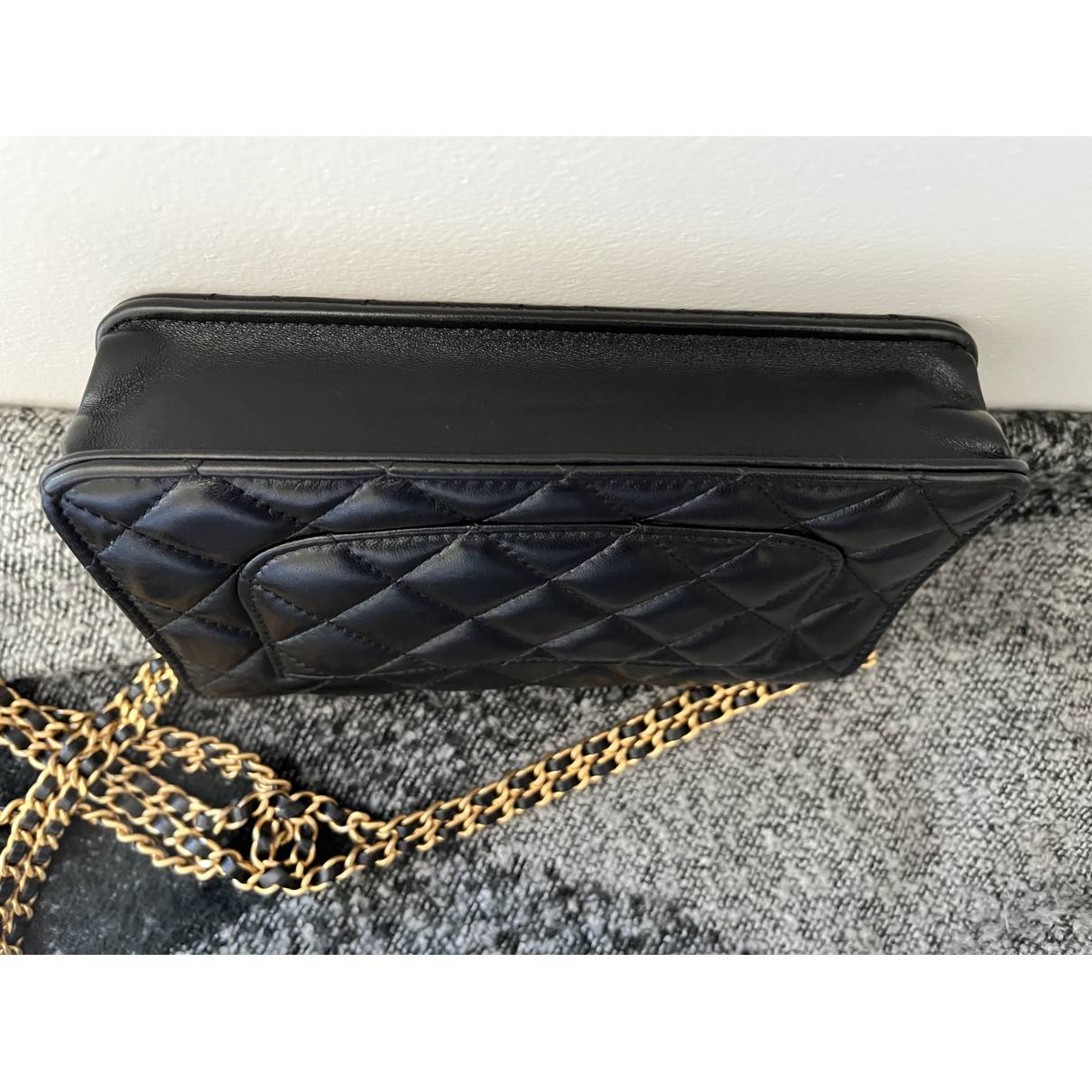 Chanel - Authenticated Wallet on Chain Handbag - Leather Black for Women, Never Worn