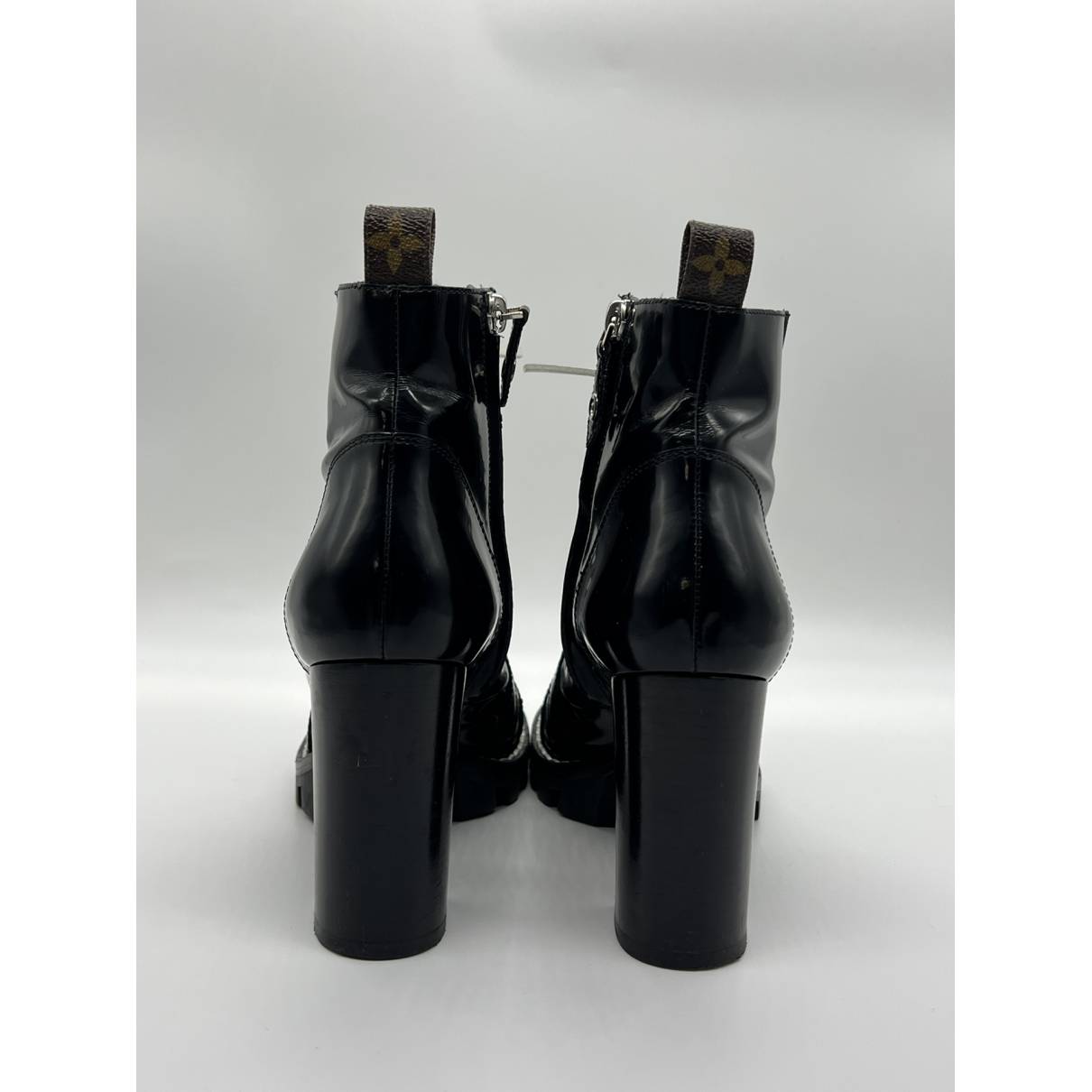 Star Trail Ankle Boots Luxury - Cacao - Size: 41.0 - Women - Louis Vuitton®  in 2023