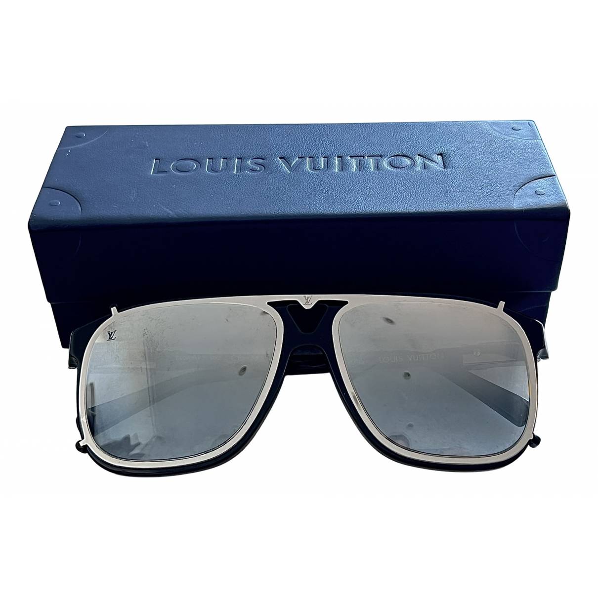 Lv Satellite Sunglasses In Black