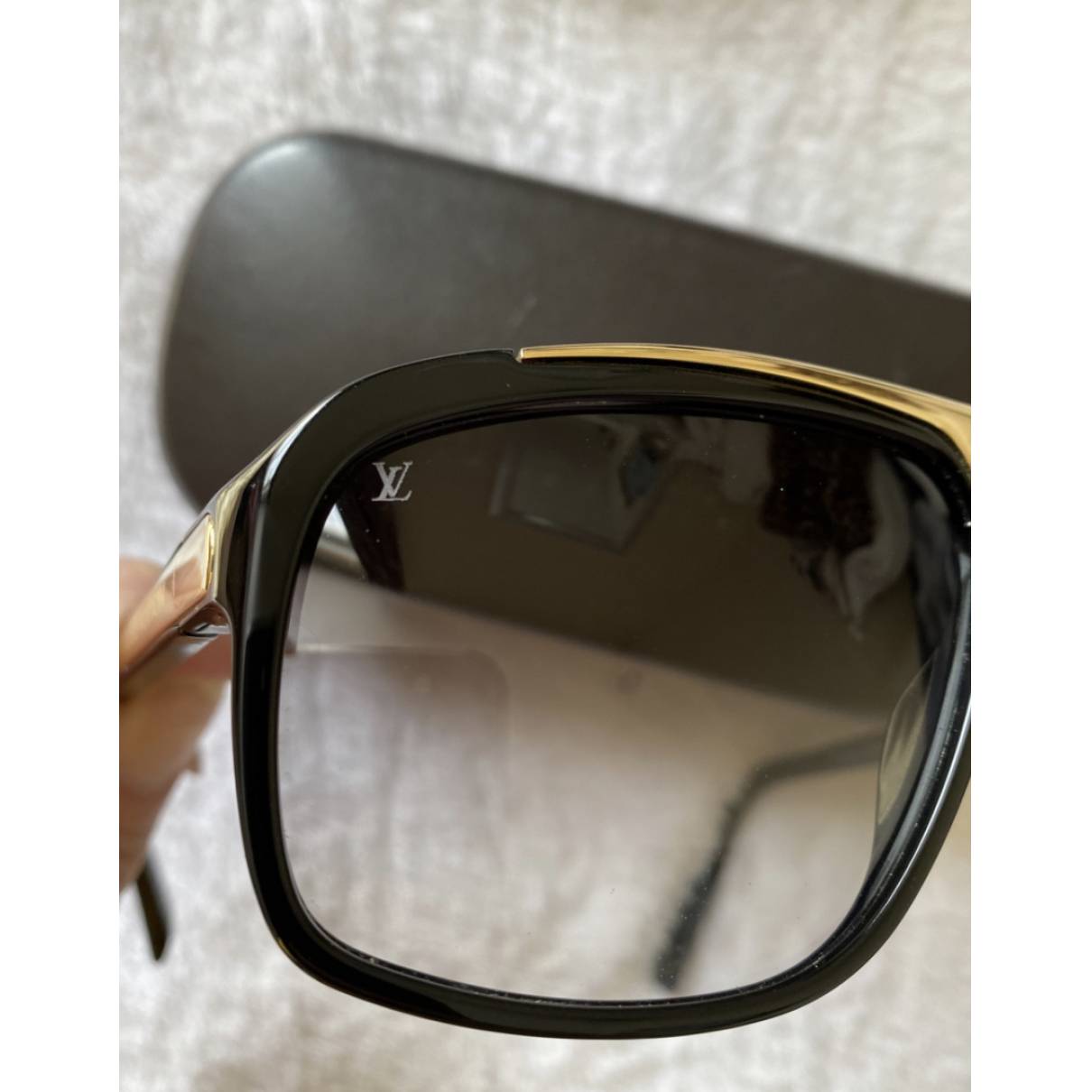 Millionaire sunglasses Louis Vuitton Black in Plastic - 34671435
