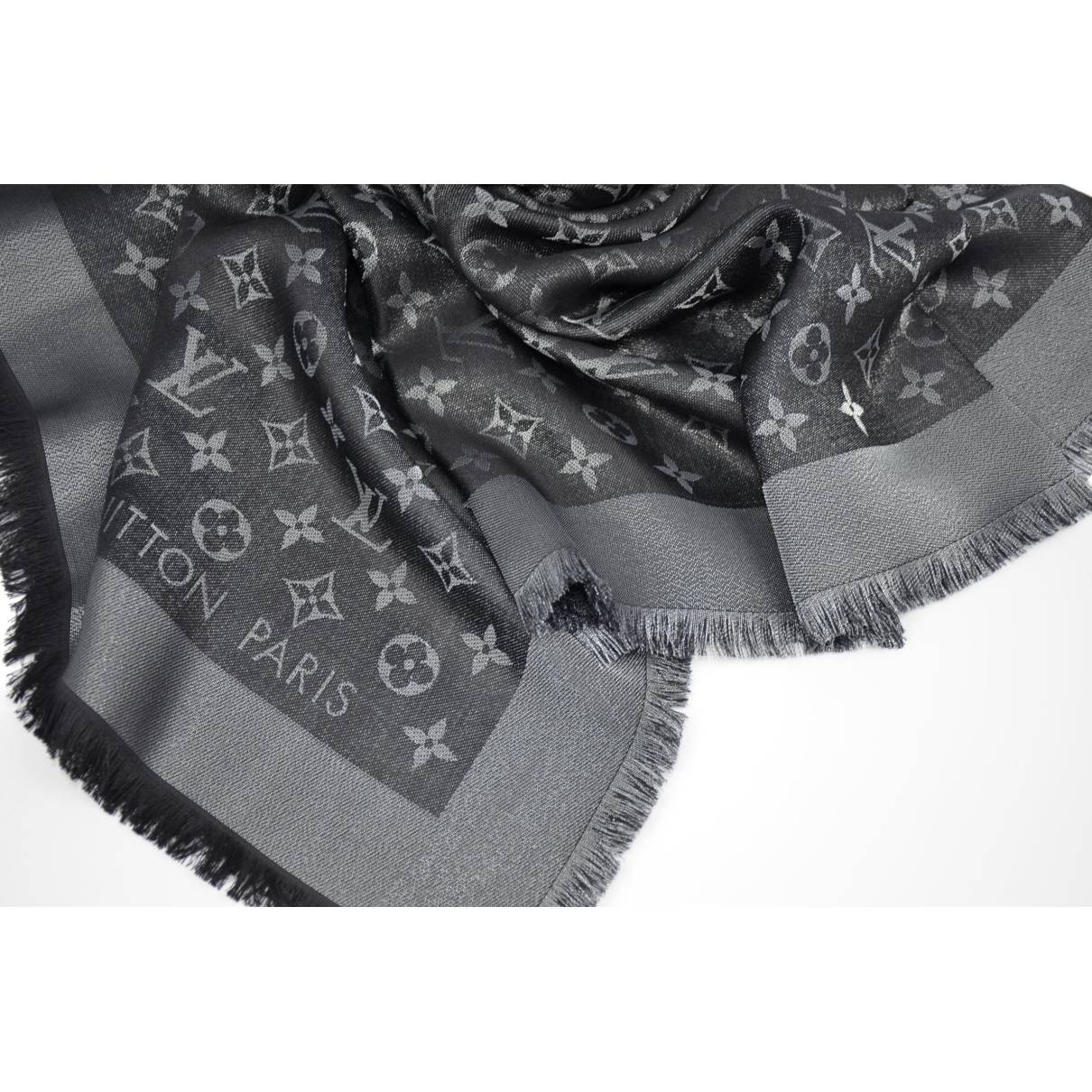 Châle monogram shine silk cheche Louis Vuitton Black in Silk - 36106917
