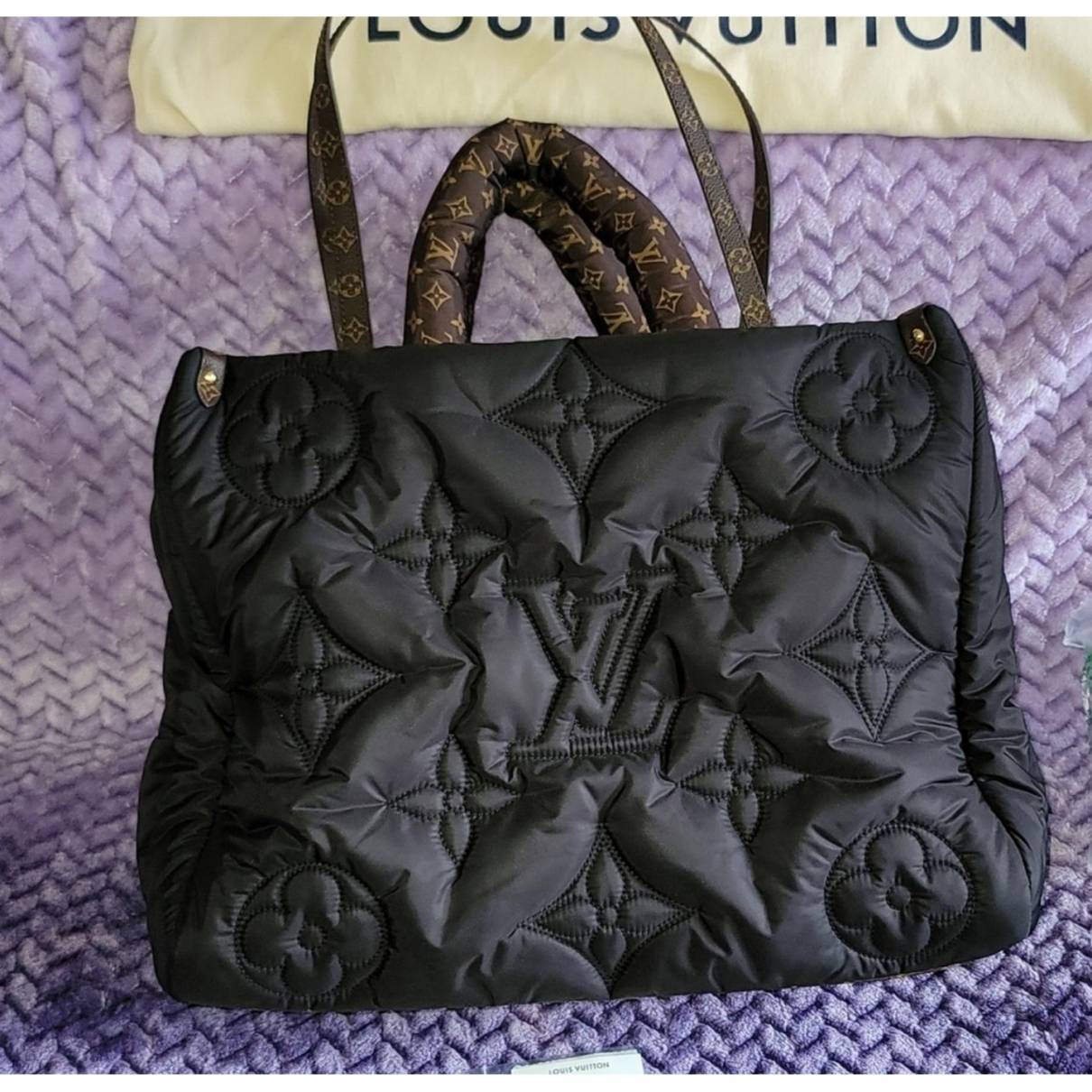 LIMITED EDITION Bag!! Louis Vuitton Purple Ostrich Sac Express GM