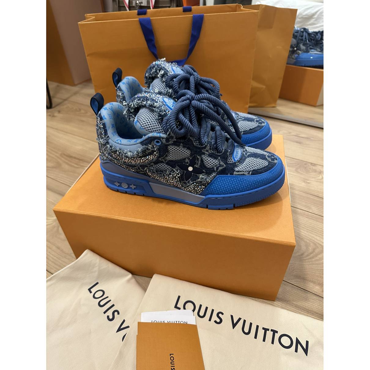 Lv trainer cloth low trainers Louis Vuitton Blue size 42.5 EU in Cloth -  34287998