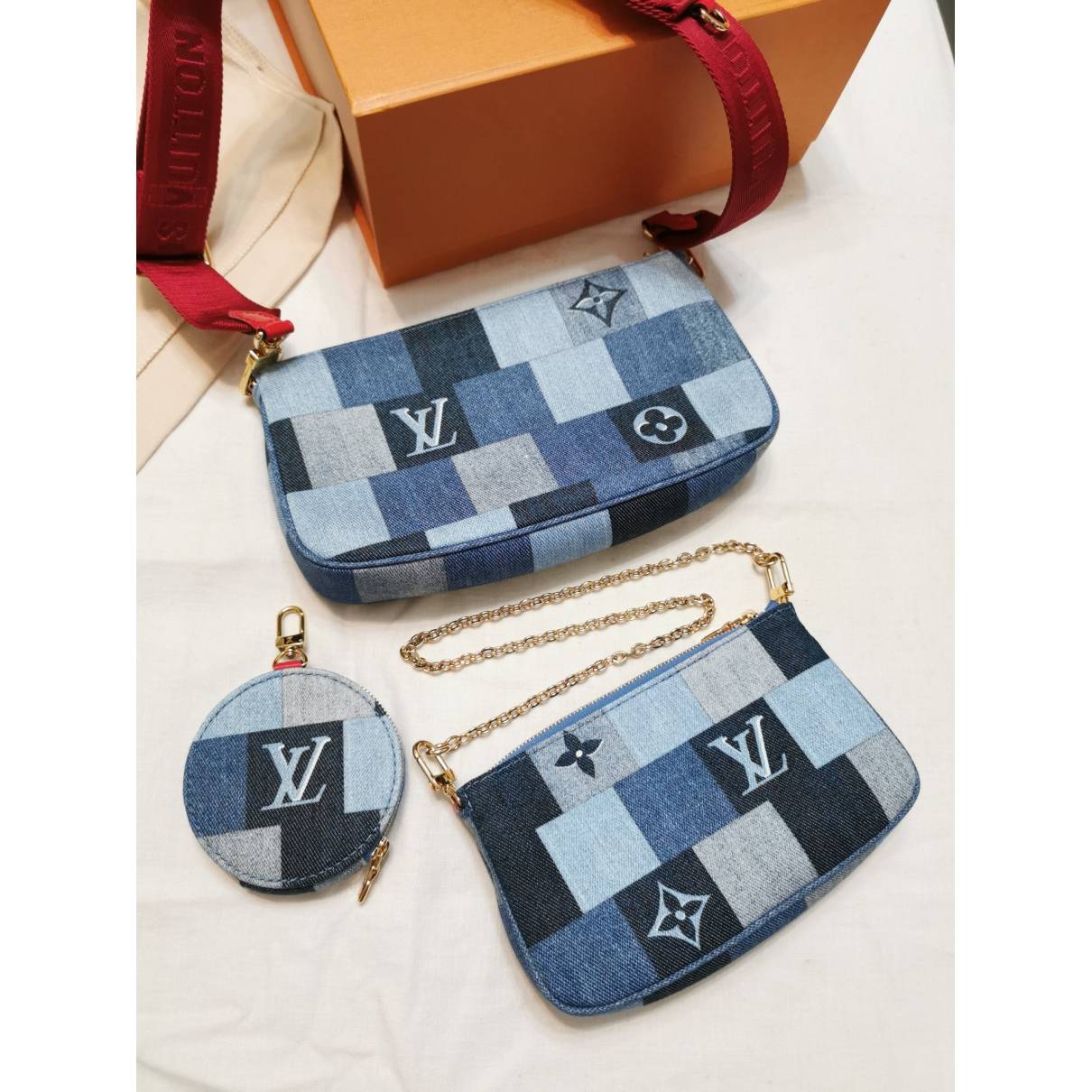 Louis Vuitton - Authenticated Multi Pochette Accessoires Handbag - Denim - Jeans Blue for Women, Never Worn