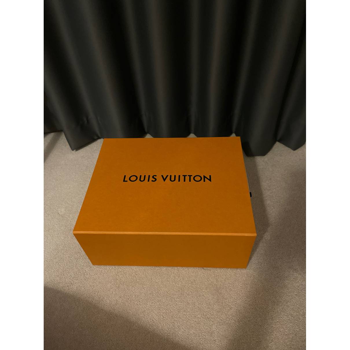 Lv trainer leather low trainers Louis Vuitton Blue size 6 UK in Leather -  31809710