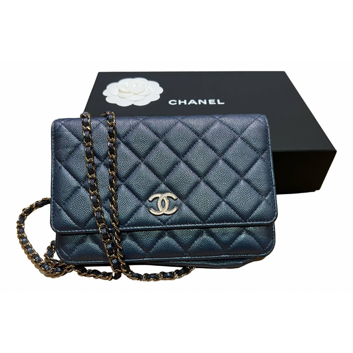 Wallet on chain timeless/classique leather crossbody bag Chanel Blue in  Leather - 20124670