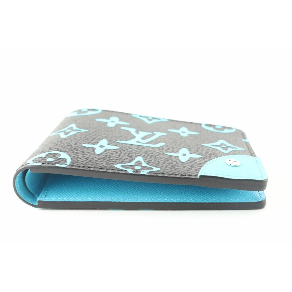 Wallet Louis Vuitton Blue in Other - 31644696