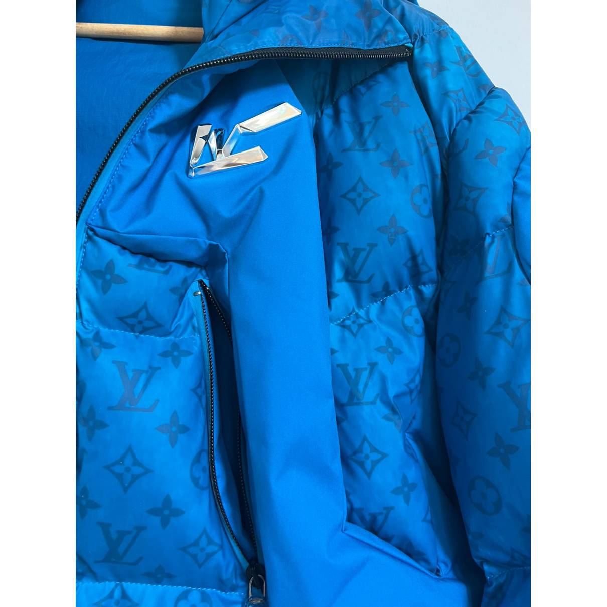 Jacket Louis Vuitton Blue size S International in Polyester - 21598577