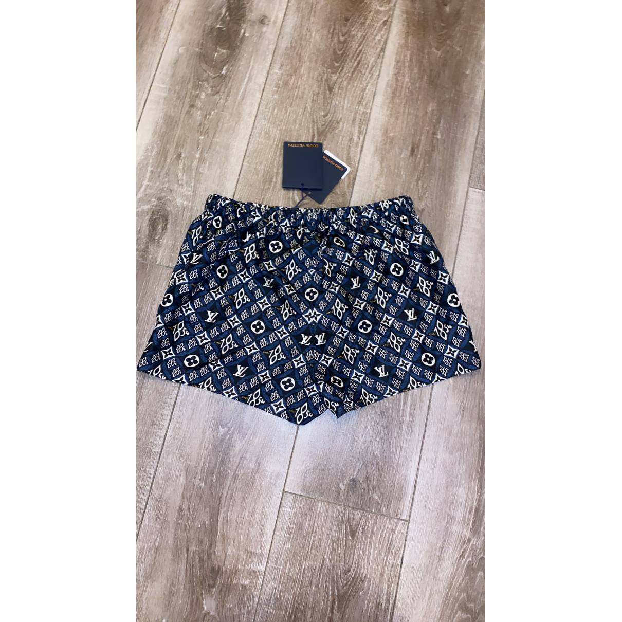 Louis Vuitton - Authenticated Short - Silk Blue for Women, Never Worn, with Tag