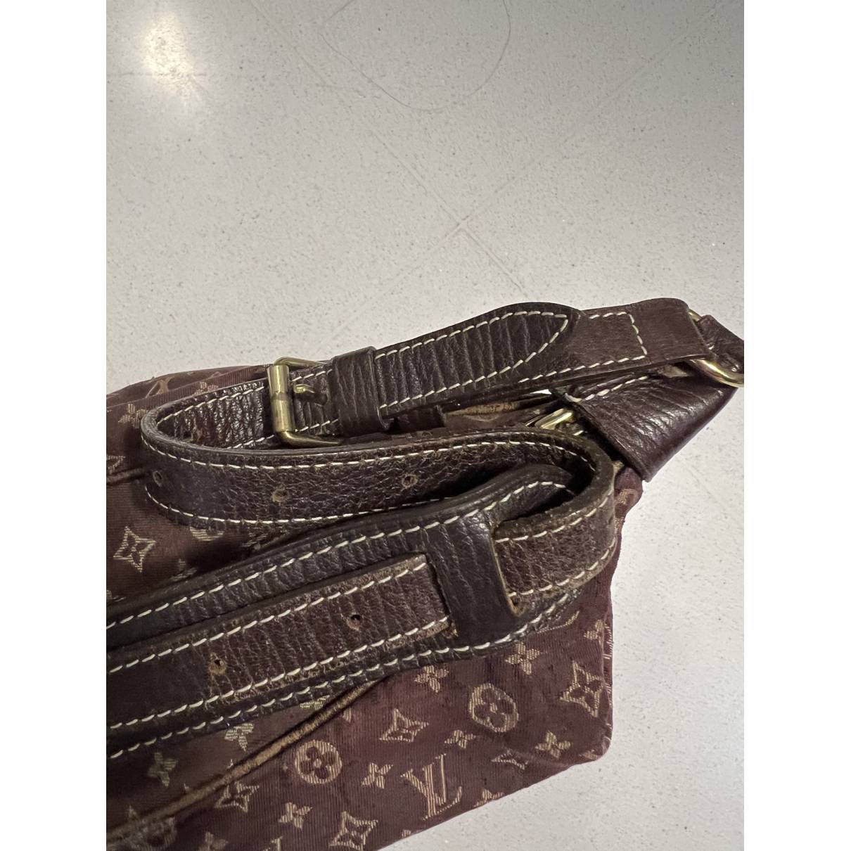 cloth crossbody bag Louis Vuitton Brown in Cloth - 35010383