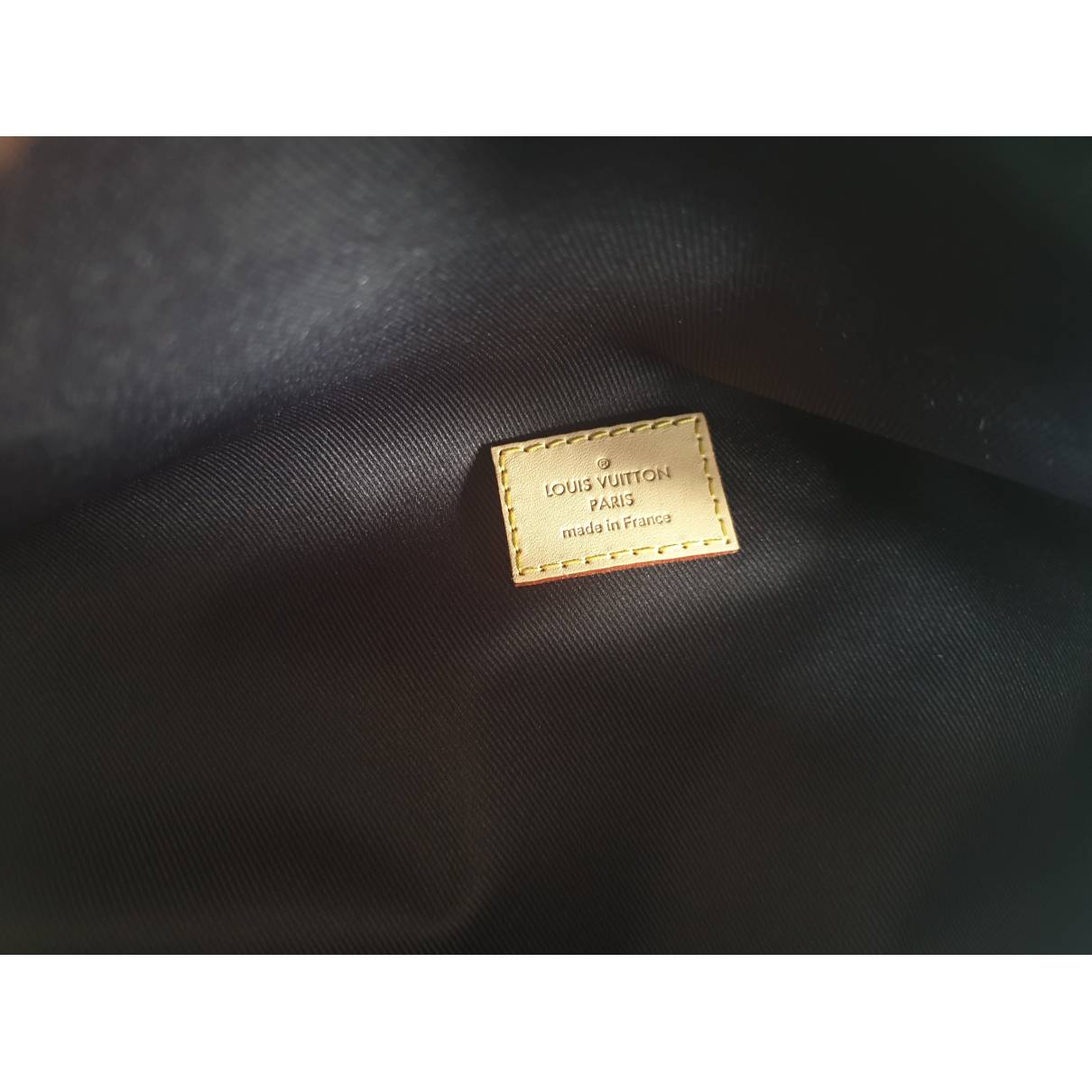 Bum bag / sac ceinture cloth handbag Louis Vuitton Brown in Cloth - 32587914