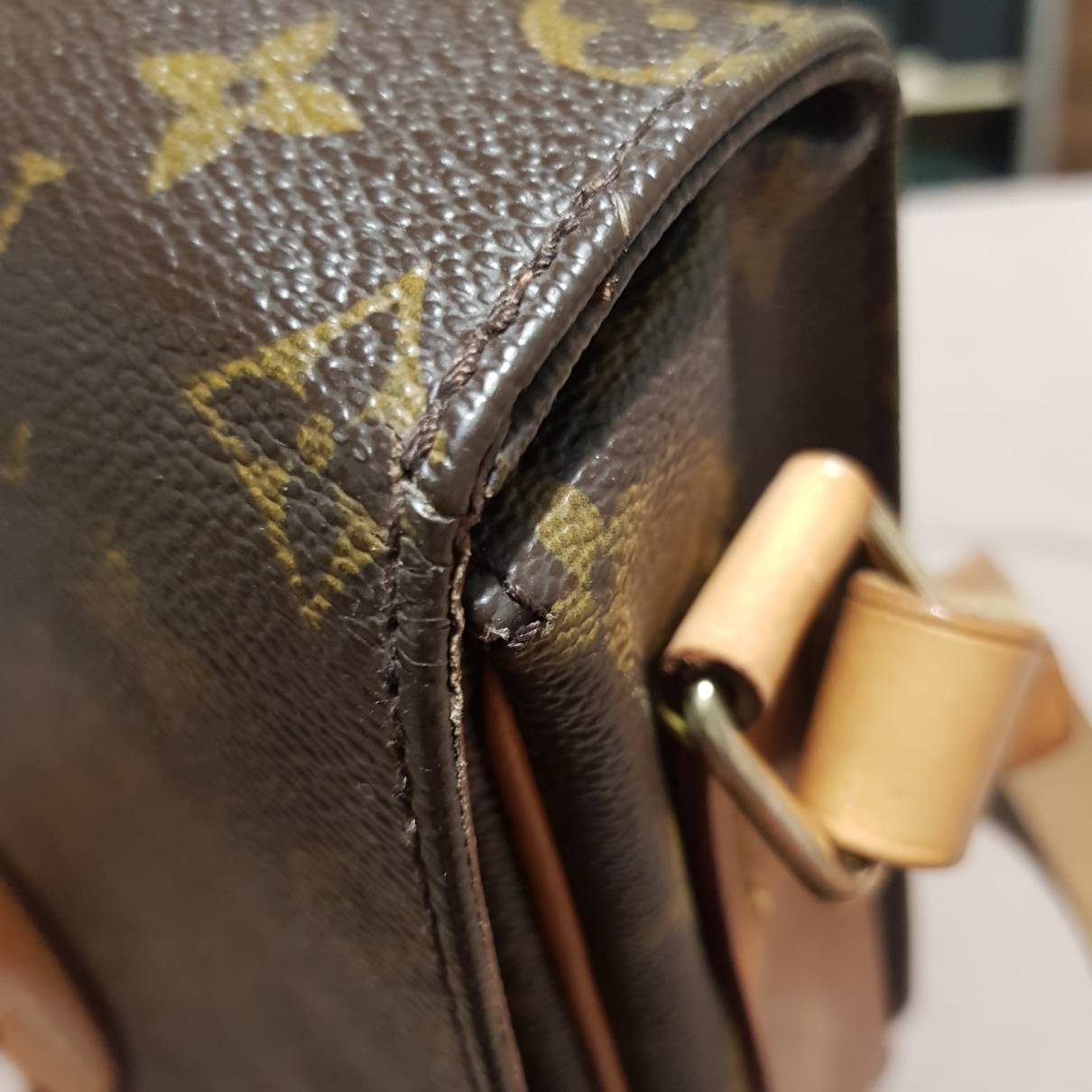 authentic louis vuitton red glazing