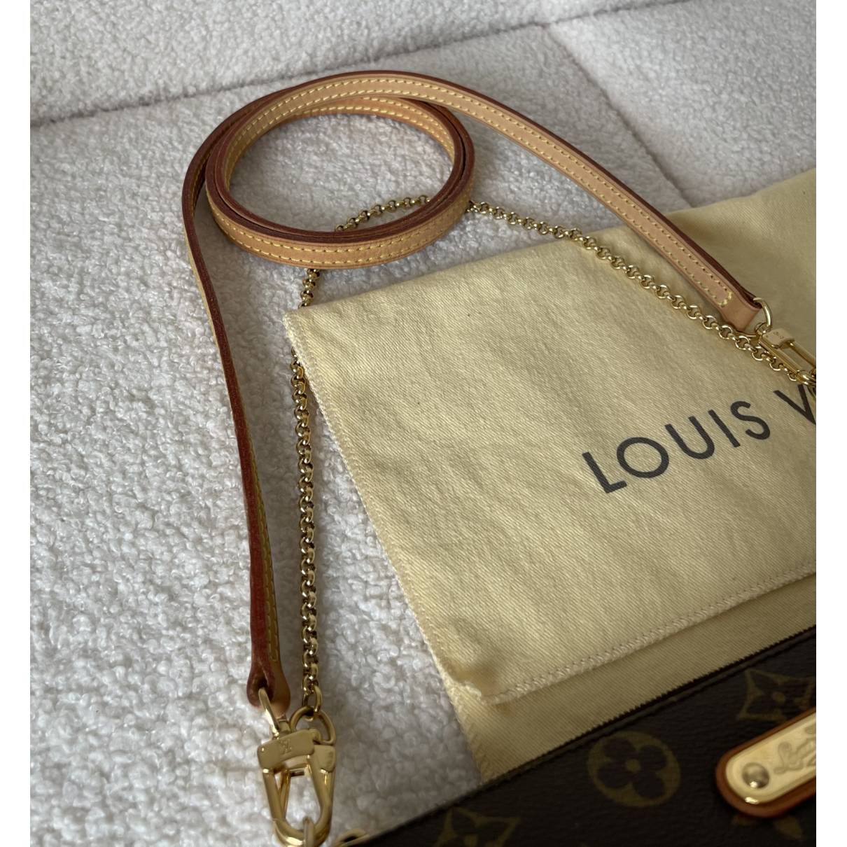 Louis Vuitton - Authenticated Eva Handbag - Cloth Brown Plain for Women, Good Condition