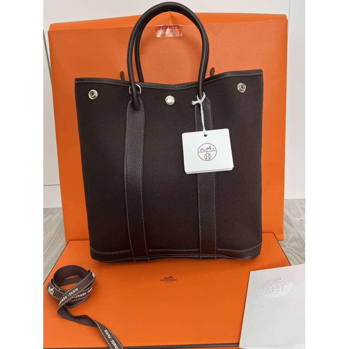 Hermes ia Brown Buffalo Leather Garden Party MM Tote Bag