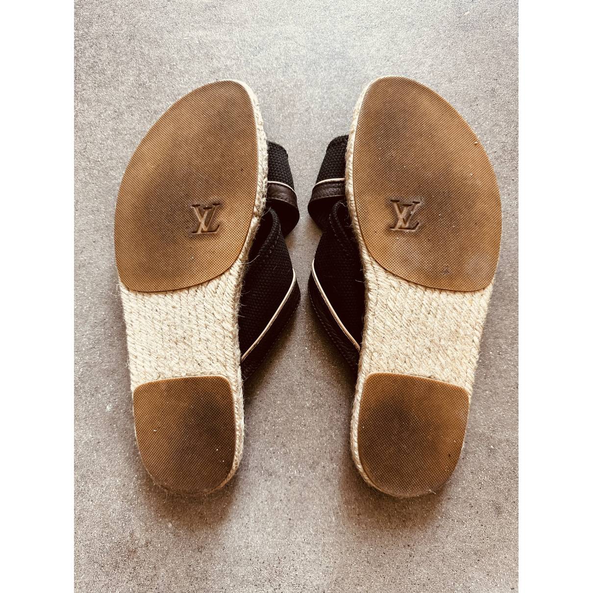 Louis Vuitton - Authenticated Sandal - Cloth Brown Plain for Men, Very Good Condition
