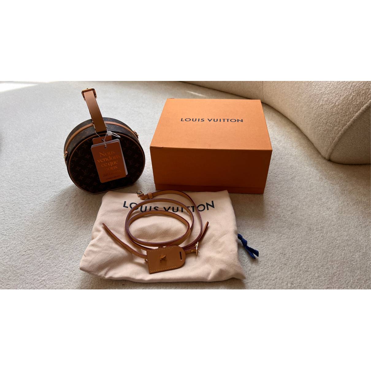 Louis Vuitton - Authenticated Petite Boîte Chapeau Handbag - Cloth Brown For Woman, Never Worn