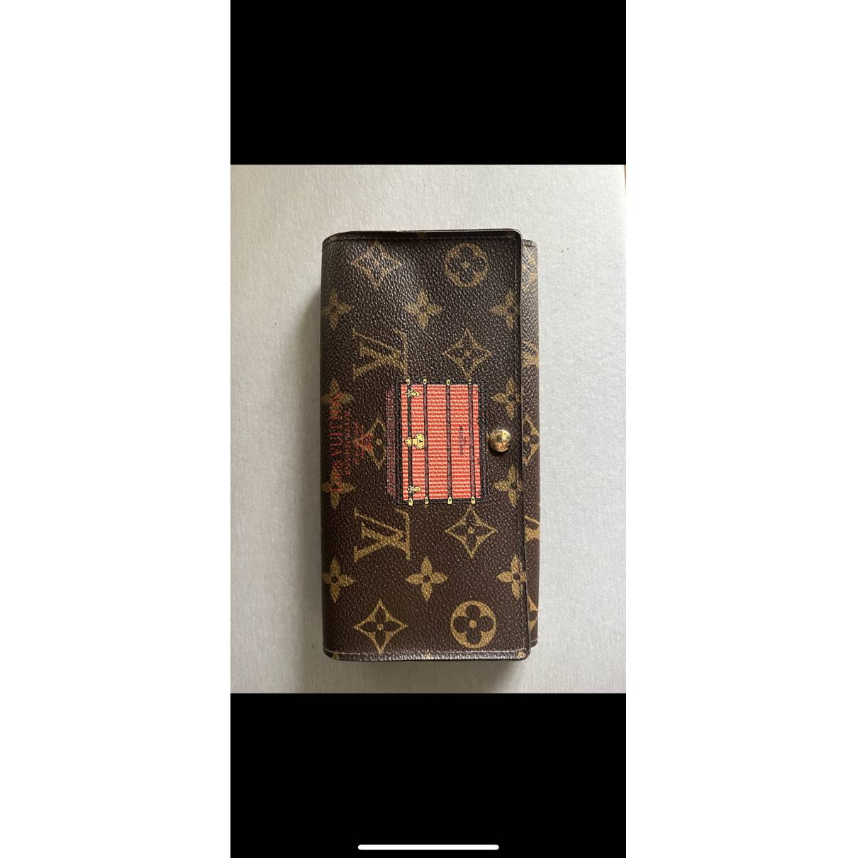 Louis Vuitton Monogram Limited Edition Trunks and Locks Passport Cover