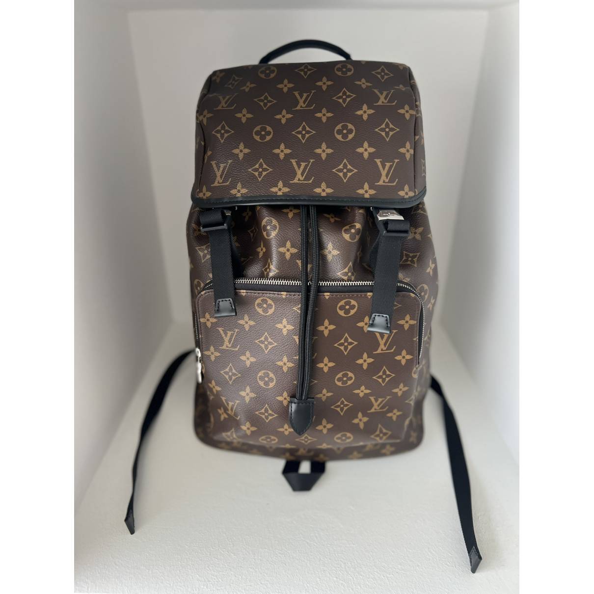 Michael Backpack Louis Vuitton Bags for Men - Vestiaire Collective