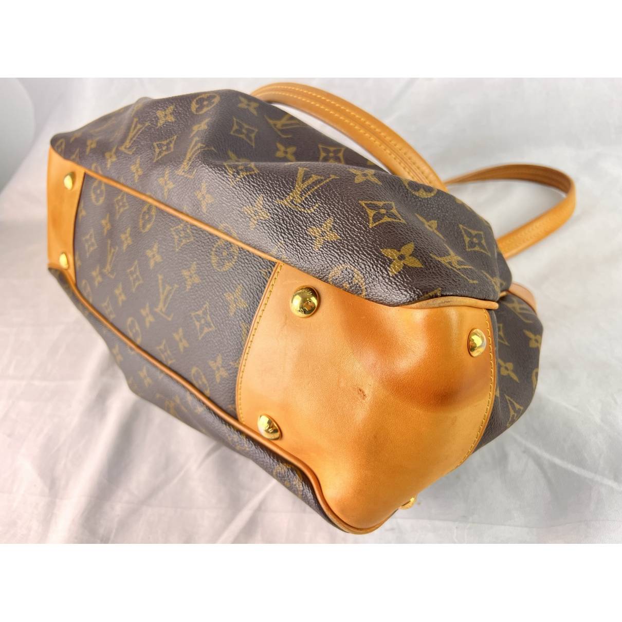 Boetie leather handbag Louis Vuitton