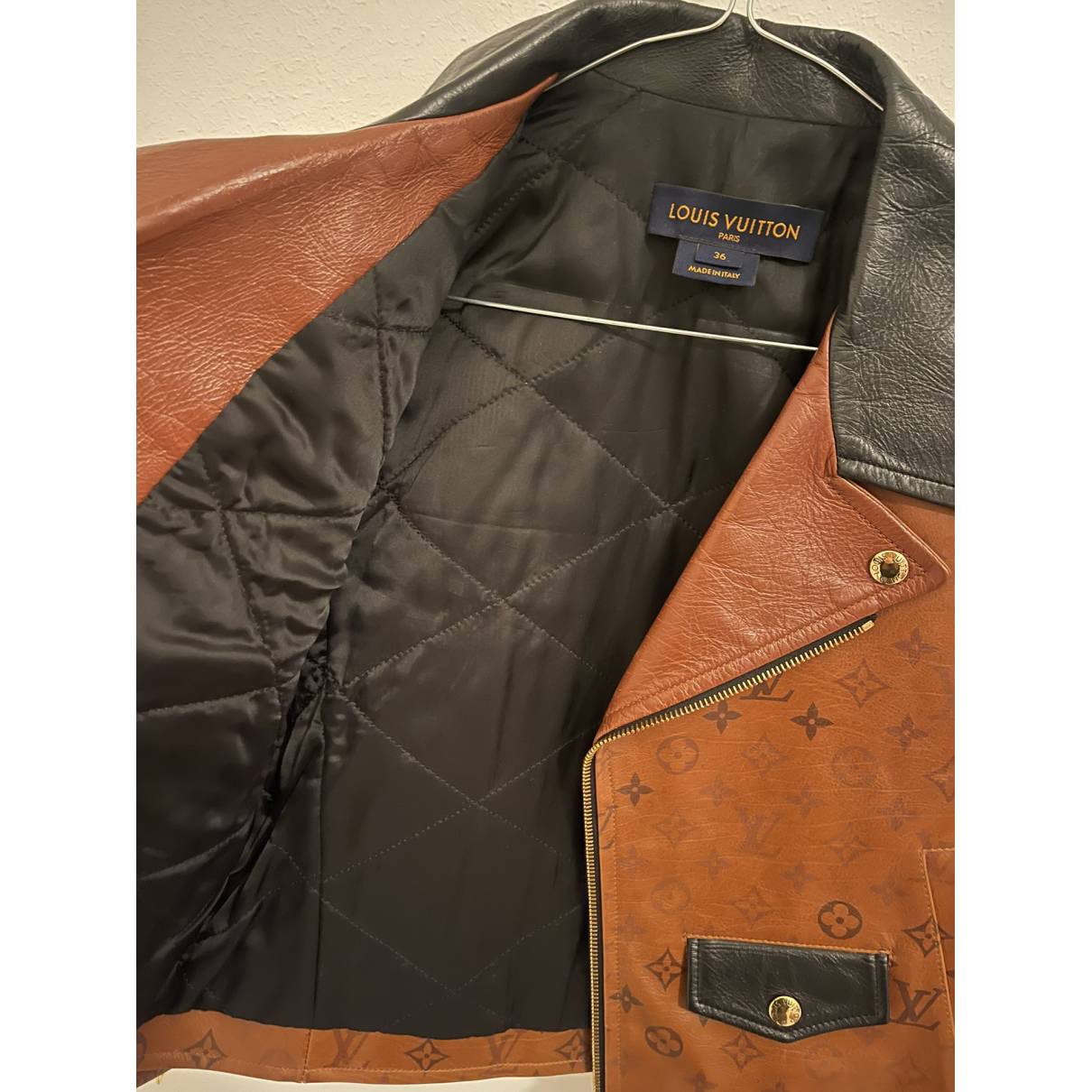 Leather jacket Louis Vuitton Brown size 38 IT in Leather - 29158573