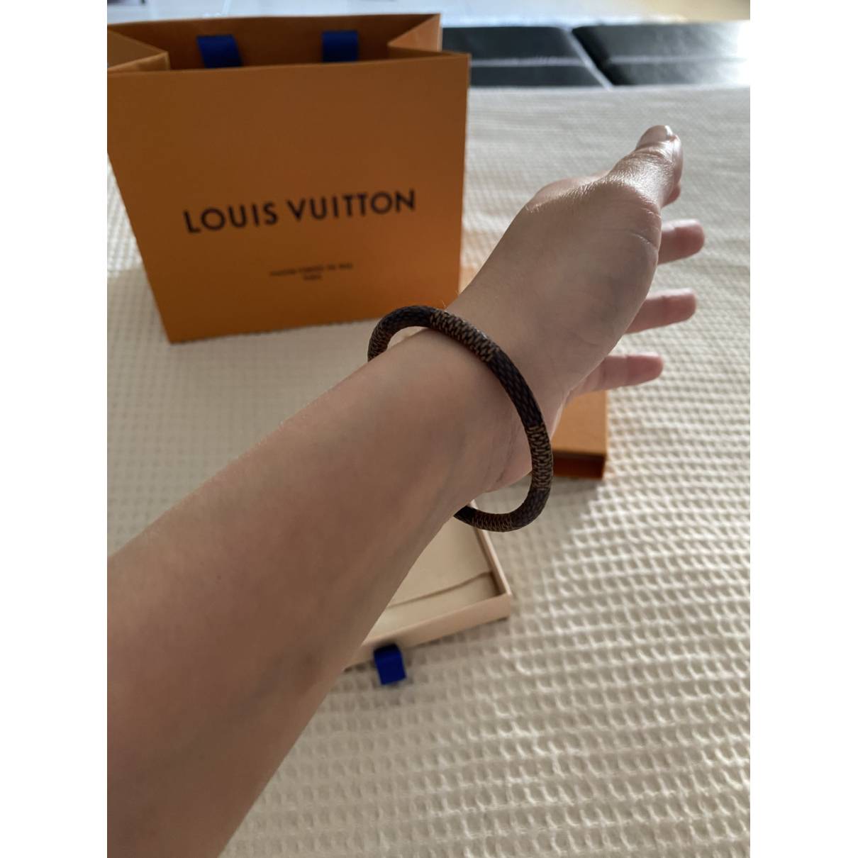 Daily confidential leather bracelet Louis Vuitton Brown in Leather -  36512529