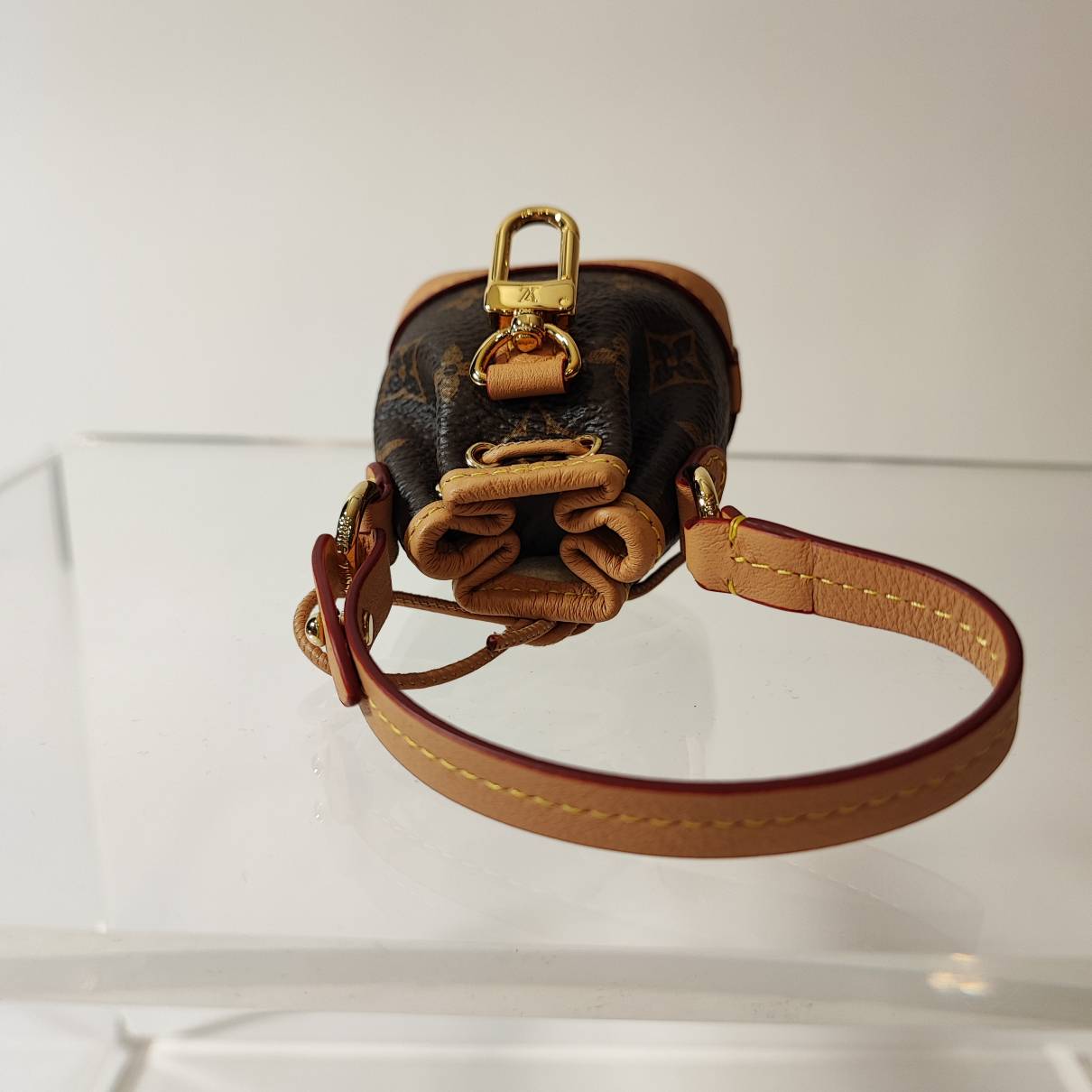 Micro papillon leather bag charm Louis Vuitton Brown in Leather - 34928939
