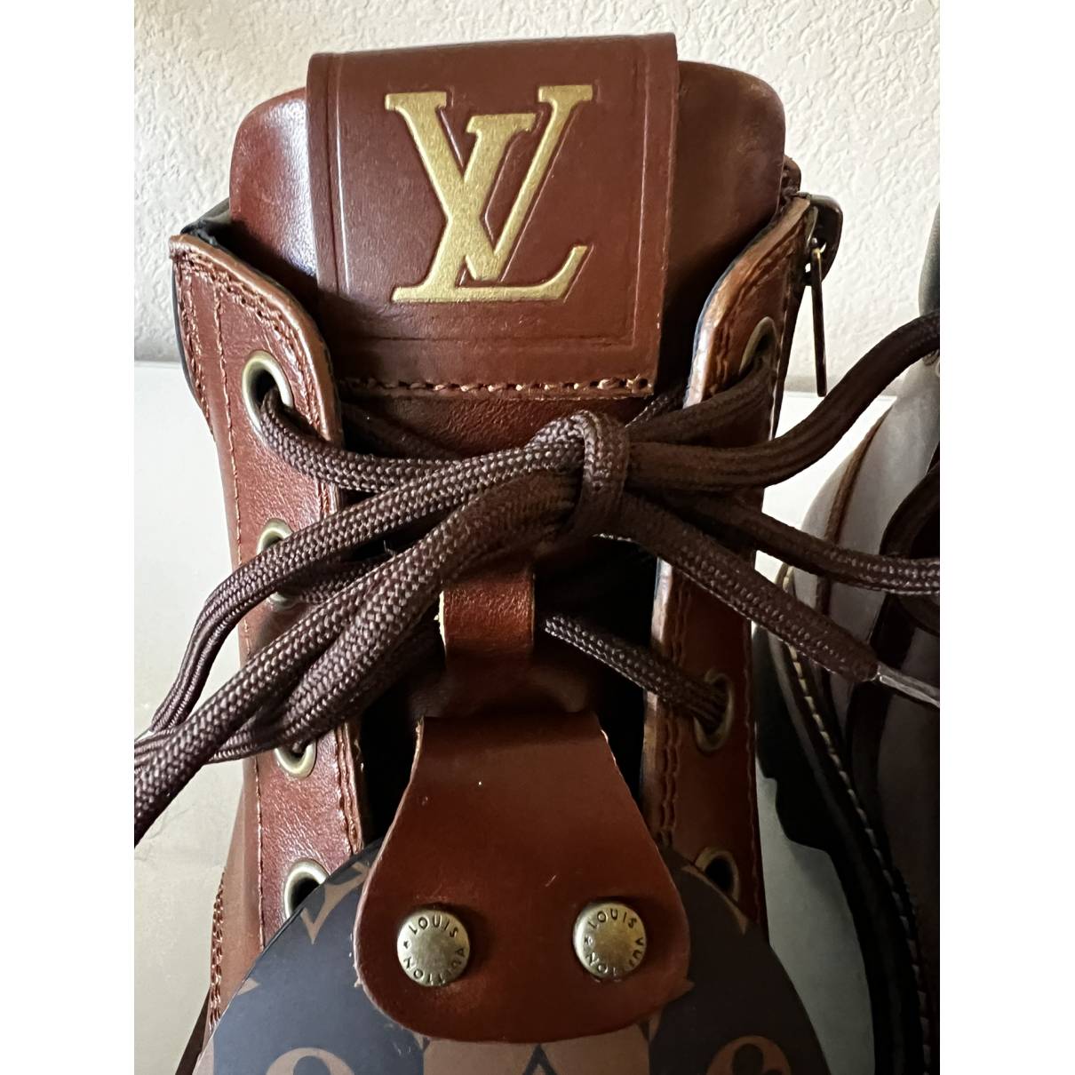 WMNS) LOUIS VUITTON Laureate boots 'Brown yellow' 1A5NO9 - KICKS CREW