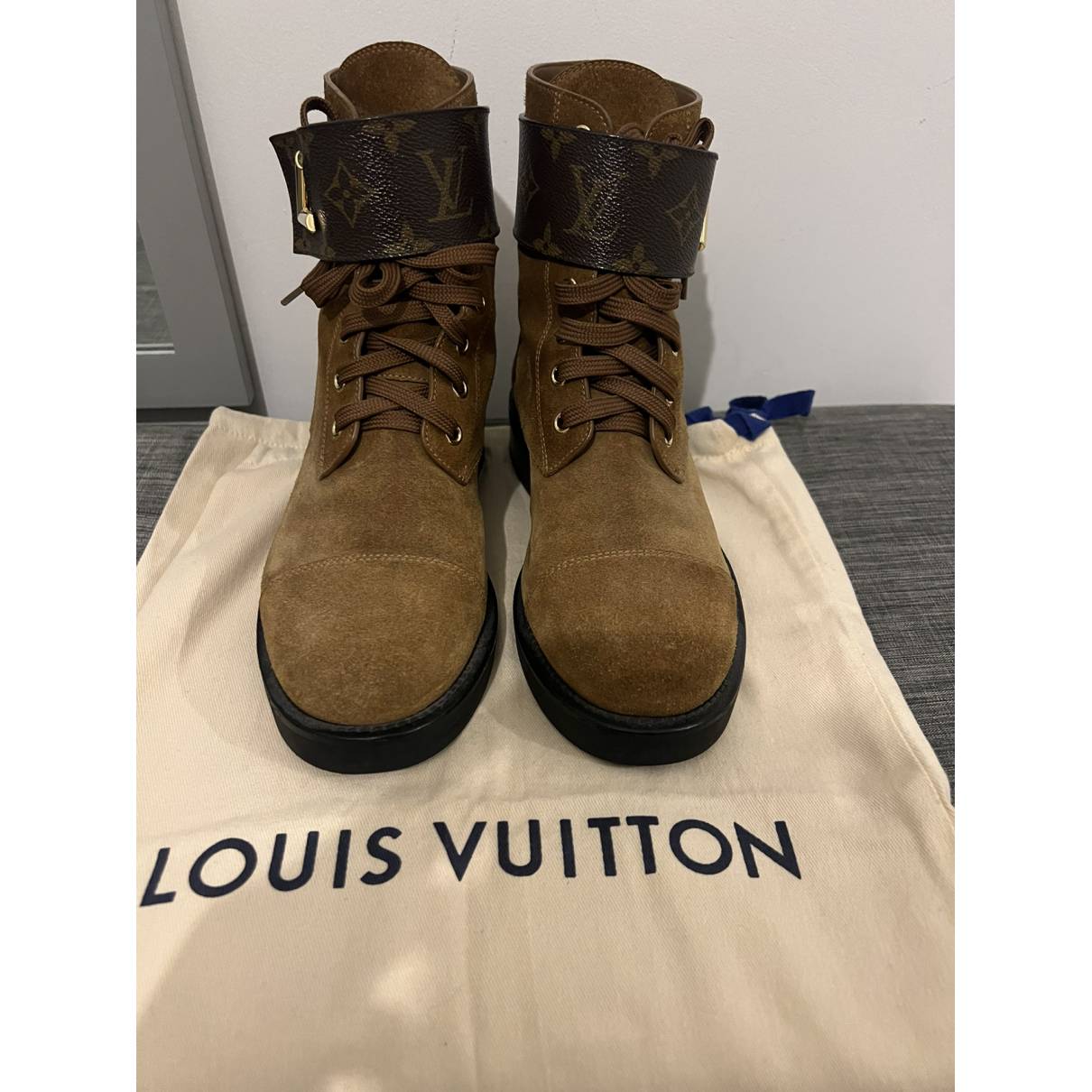 Louis Vuitton Black Leather Ranger Ankle Length Boots Size 37 Louis Vuitton